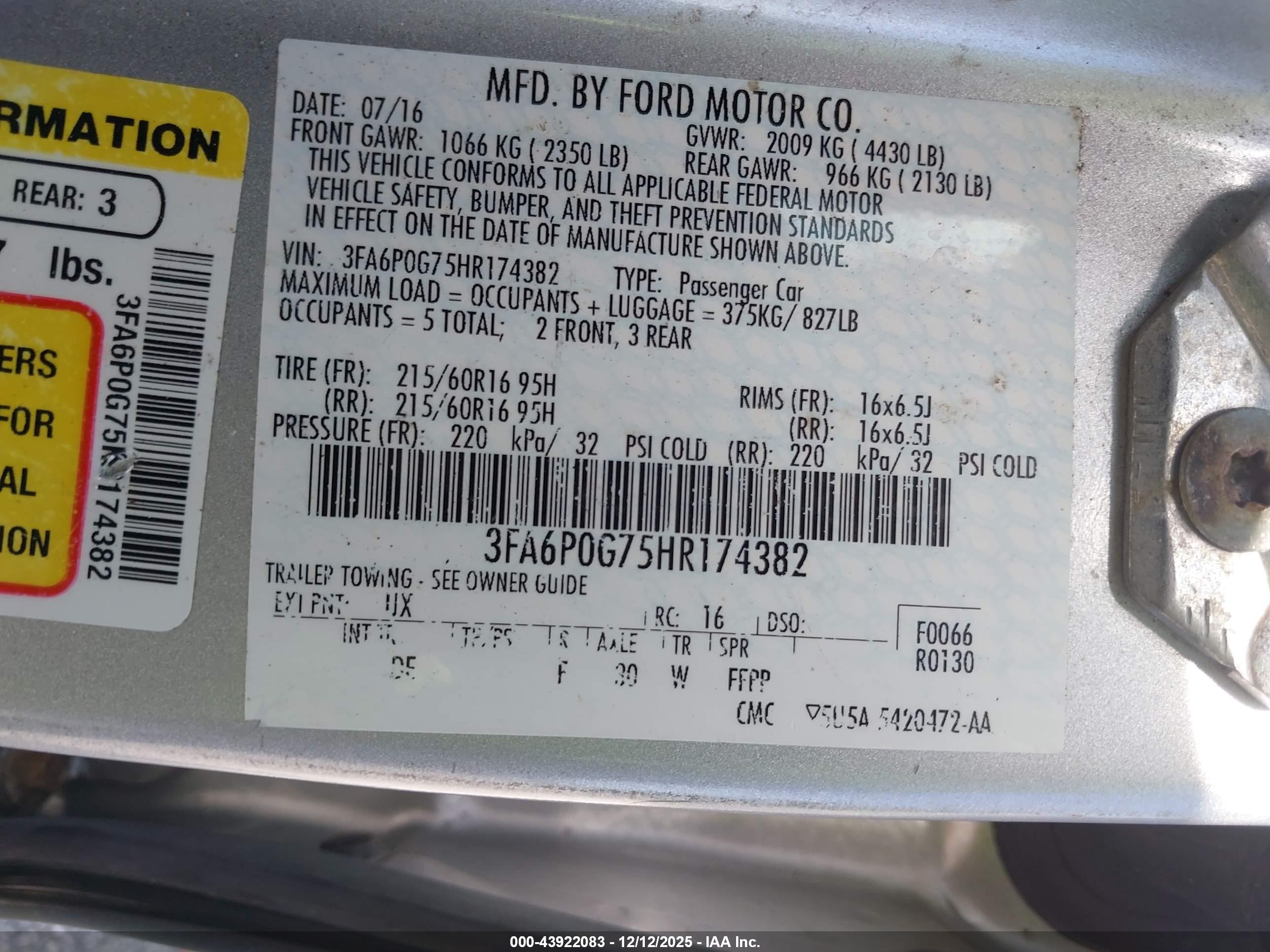 FORD FUSION image 9