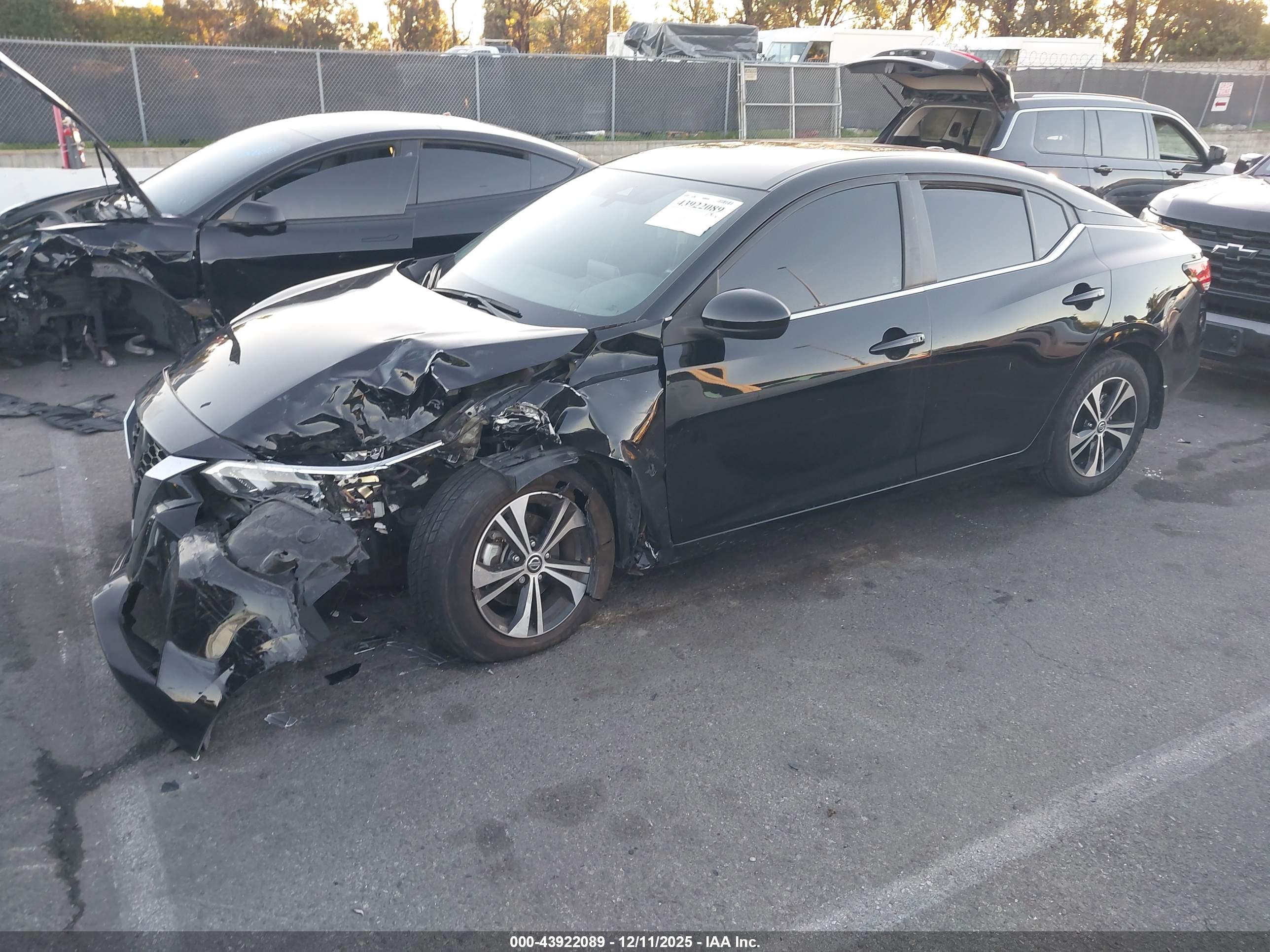 NISSAN SENTRA image 2