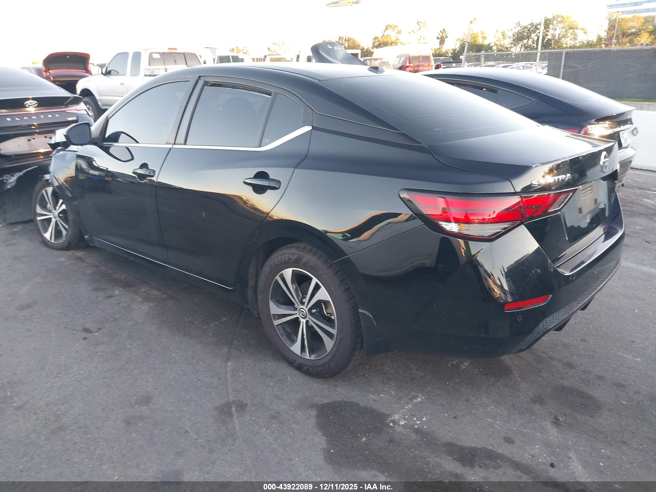NISSAN SENTRA image 3