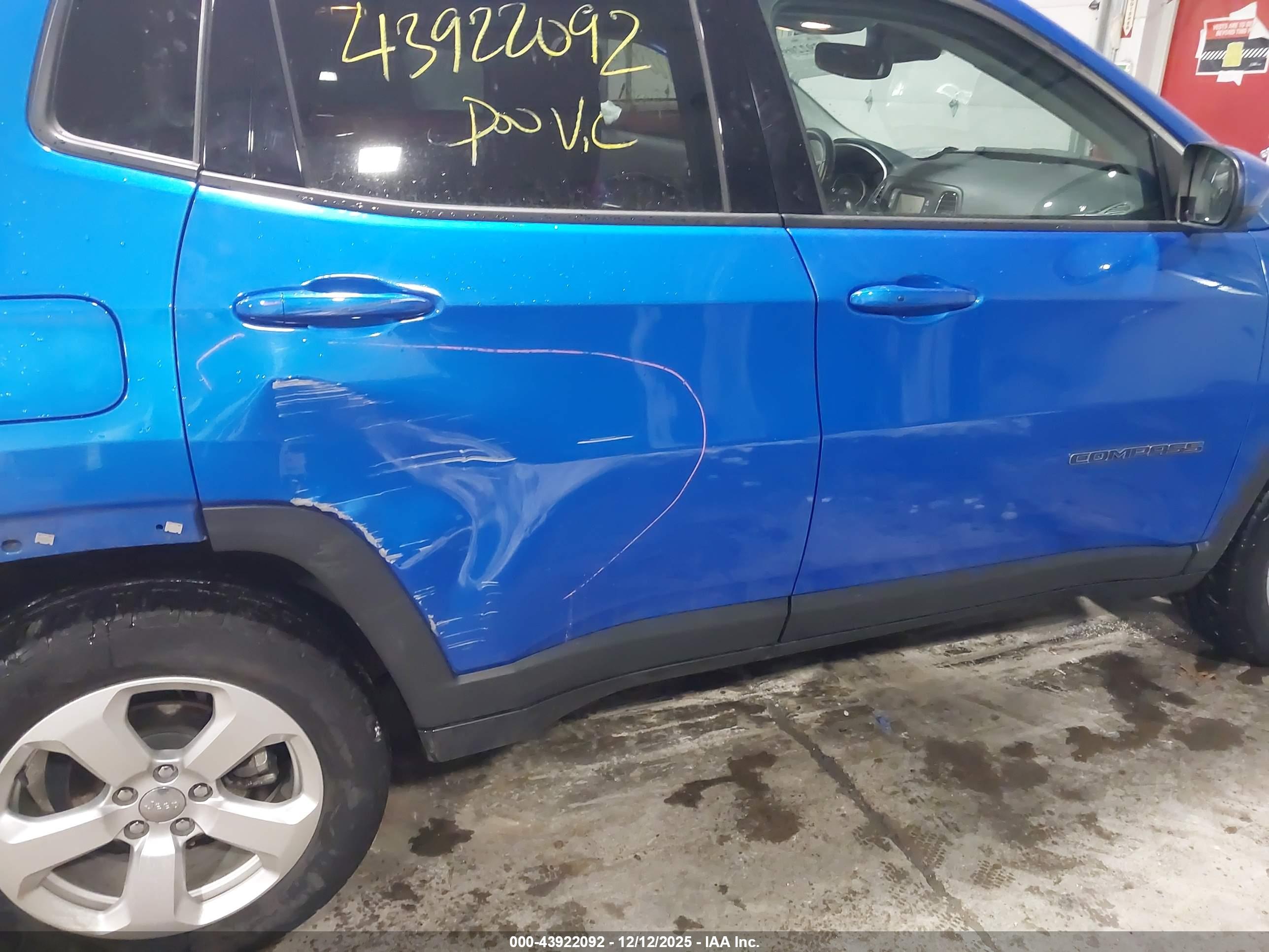 JEEP COMPASS image 6