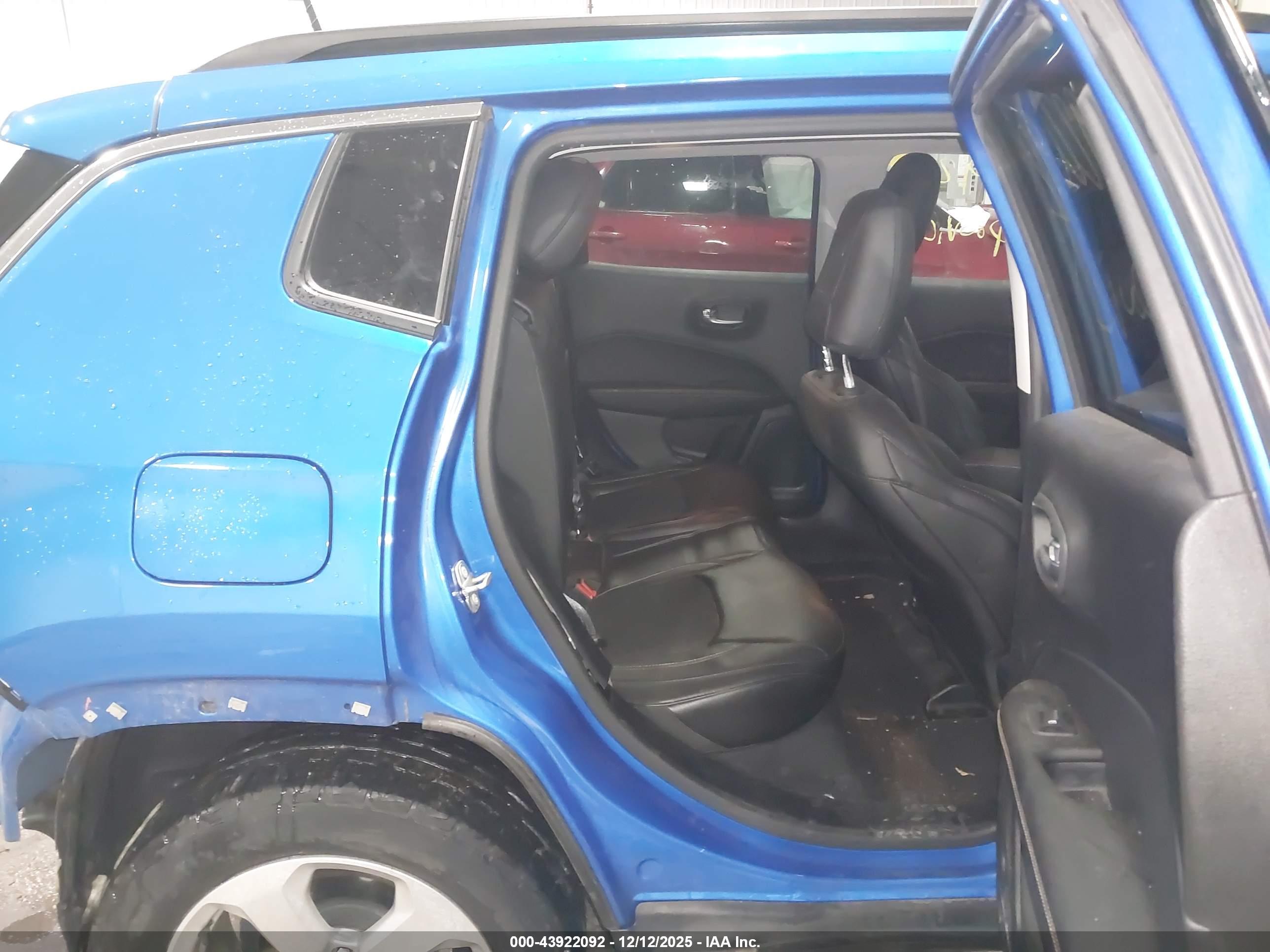 JEEP COMPASS image 8