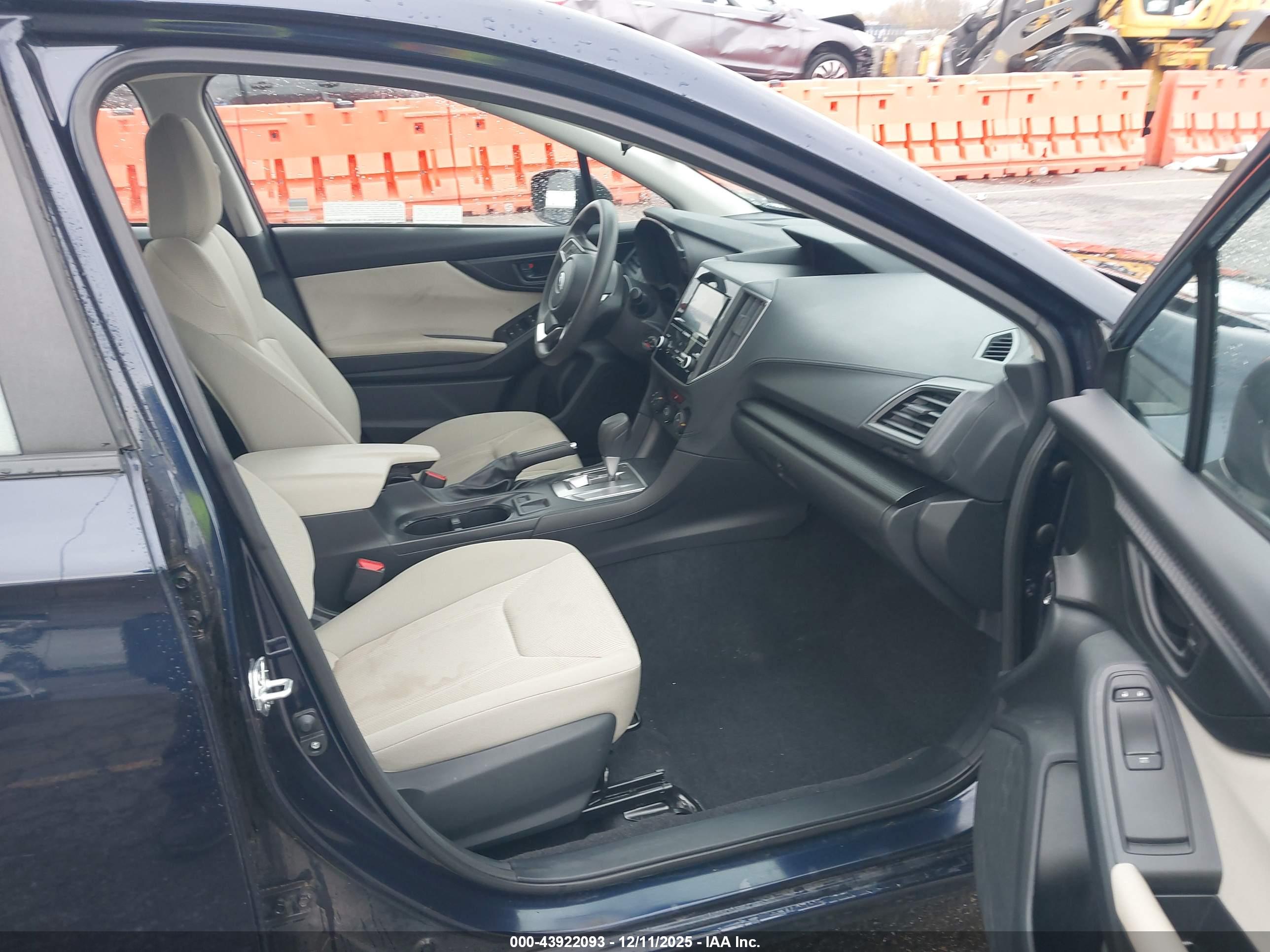 SUBARU IMPREZA image 5