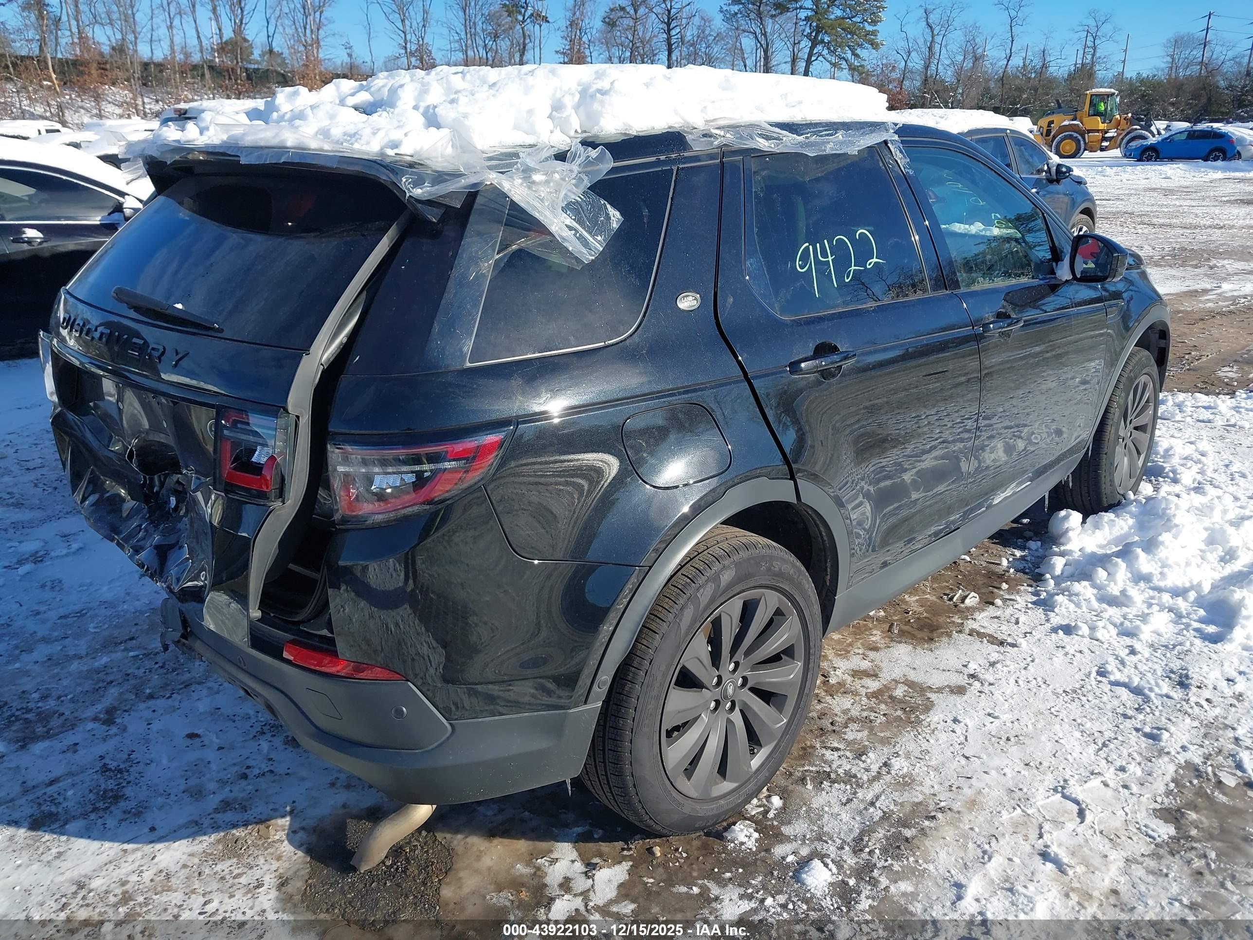 LAND ROVER image 4