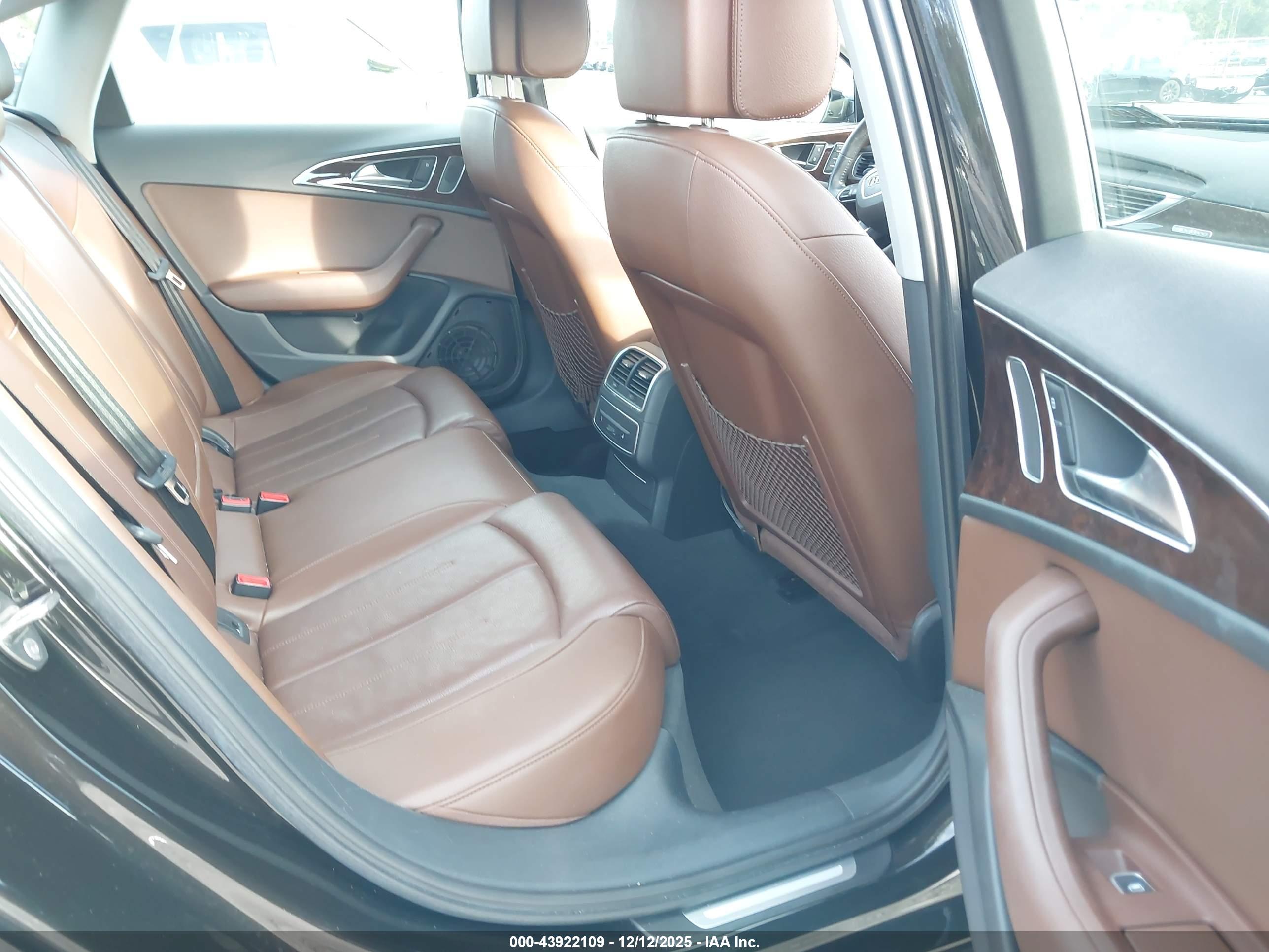 AUDI A6 image 8