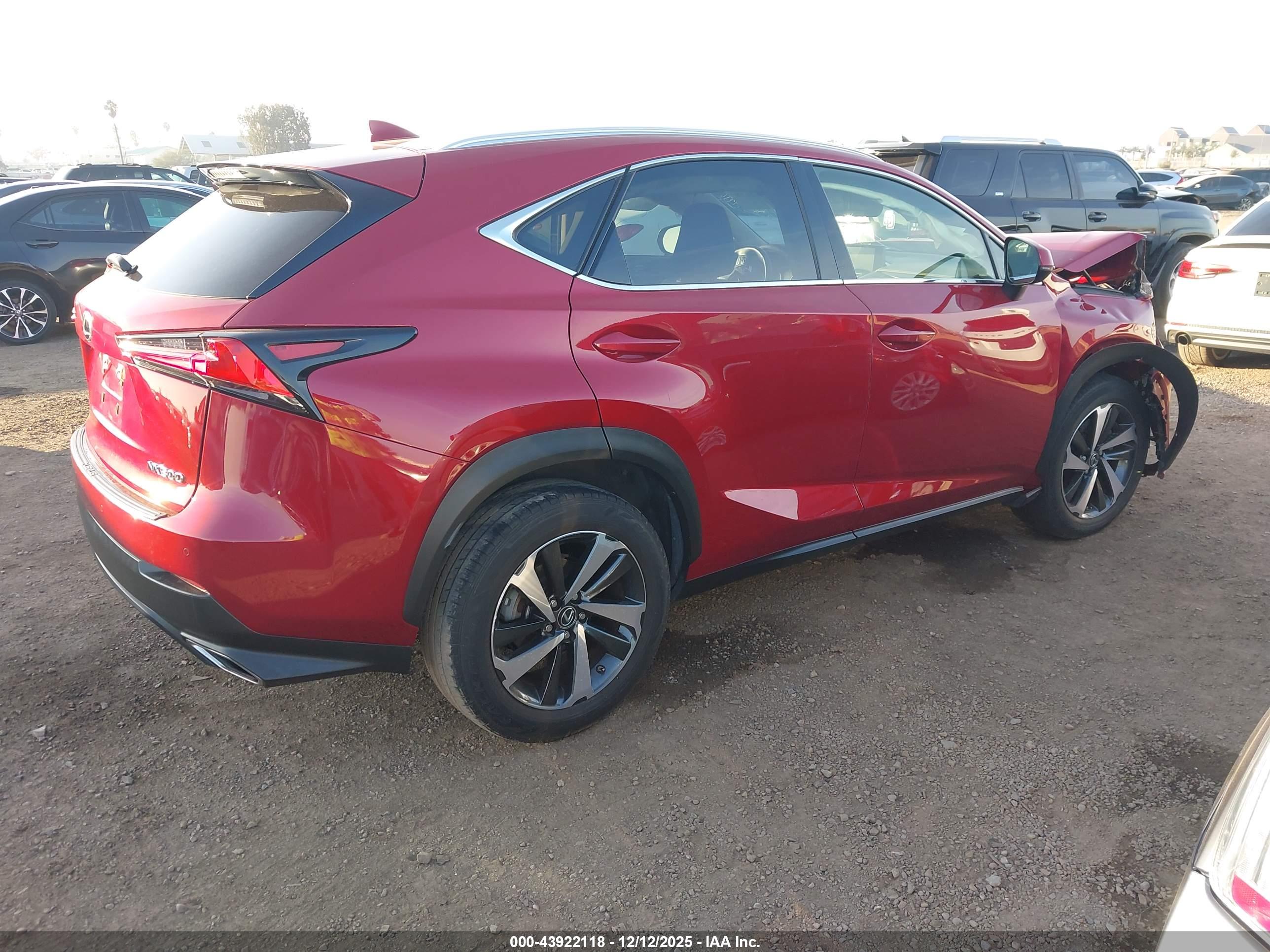 LEXUS NX image 4