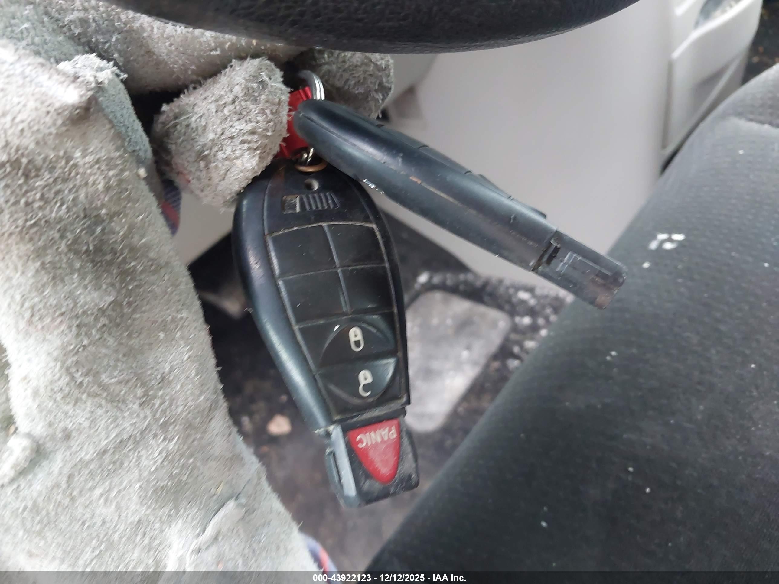 DODGE GRAND image 11