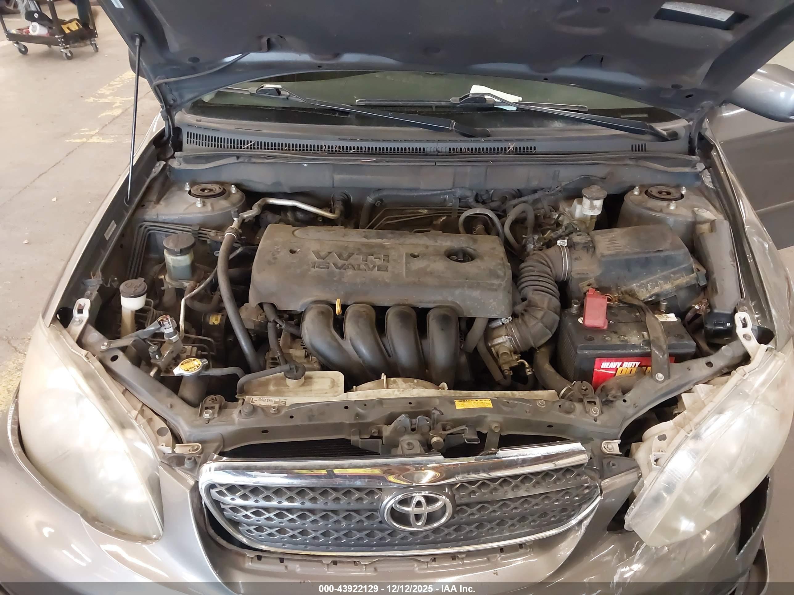 TOYOTA COROLLA image 10