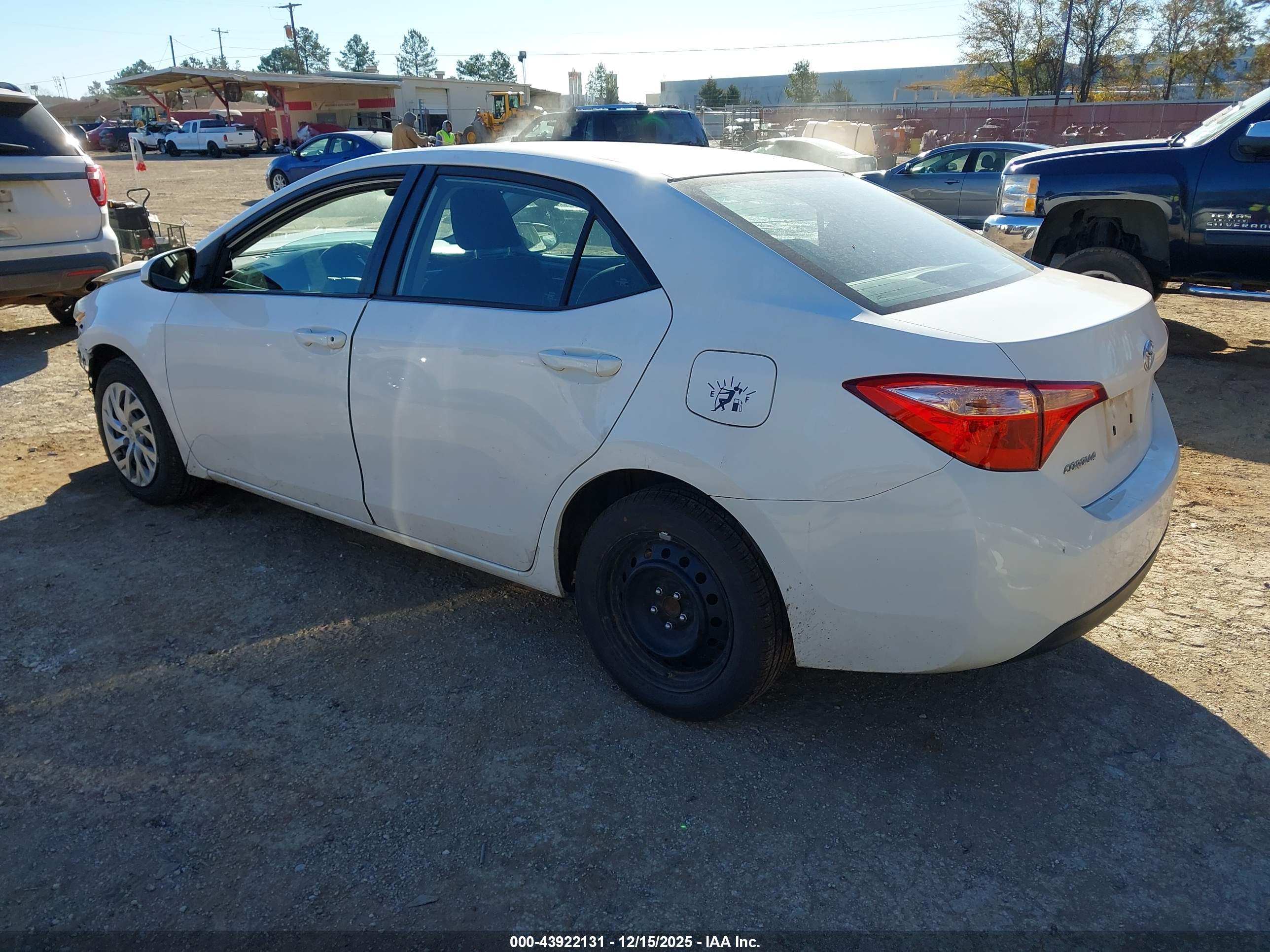 TOYOTA COROLLA image 3