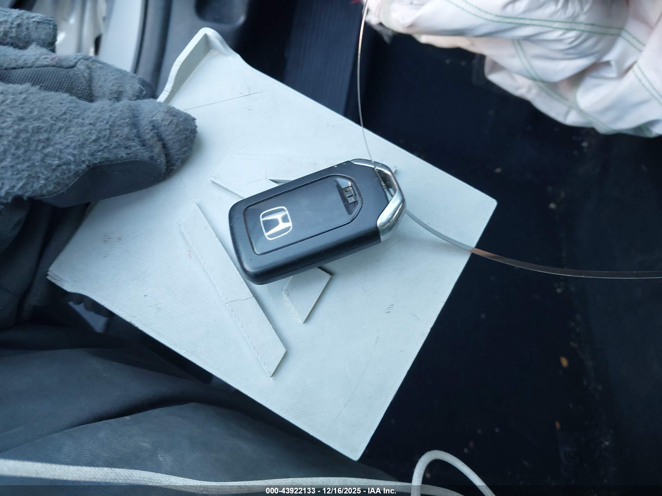HONDA ACCORD image 11