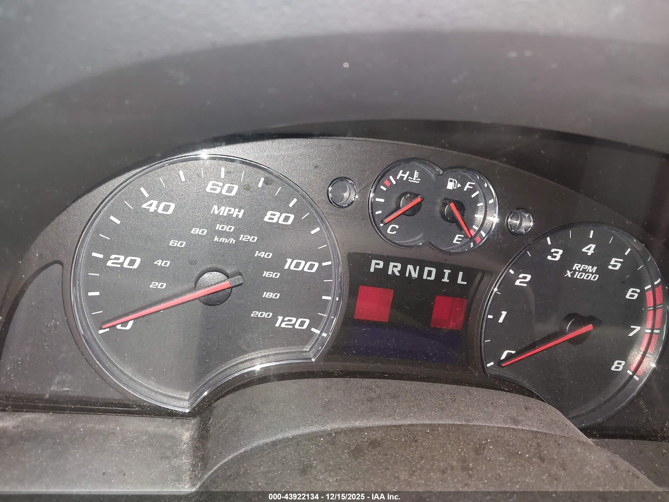 CHEVROLET EQUINOX image 7