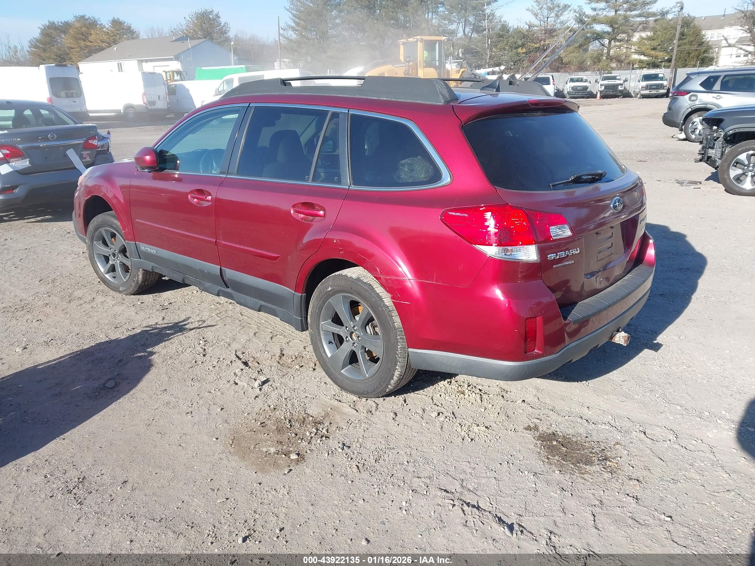 SUBARU OUTBACK image 3