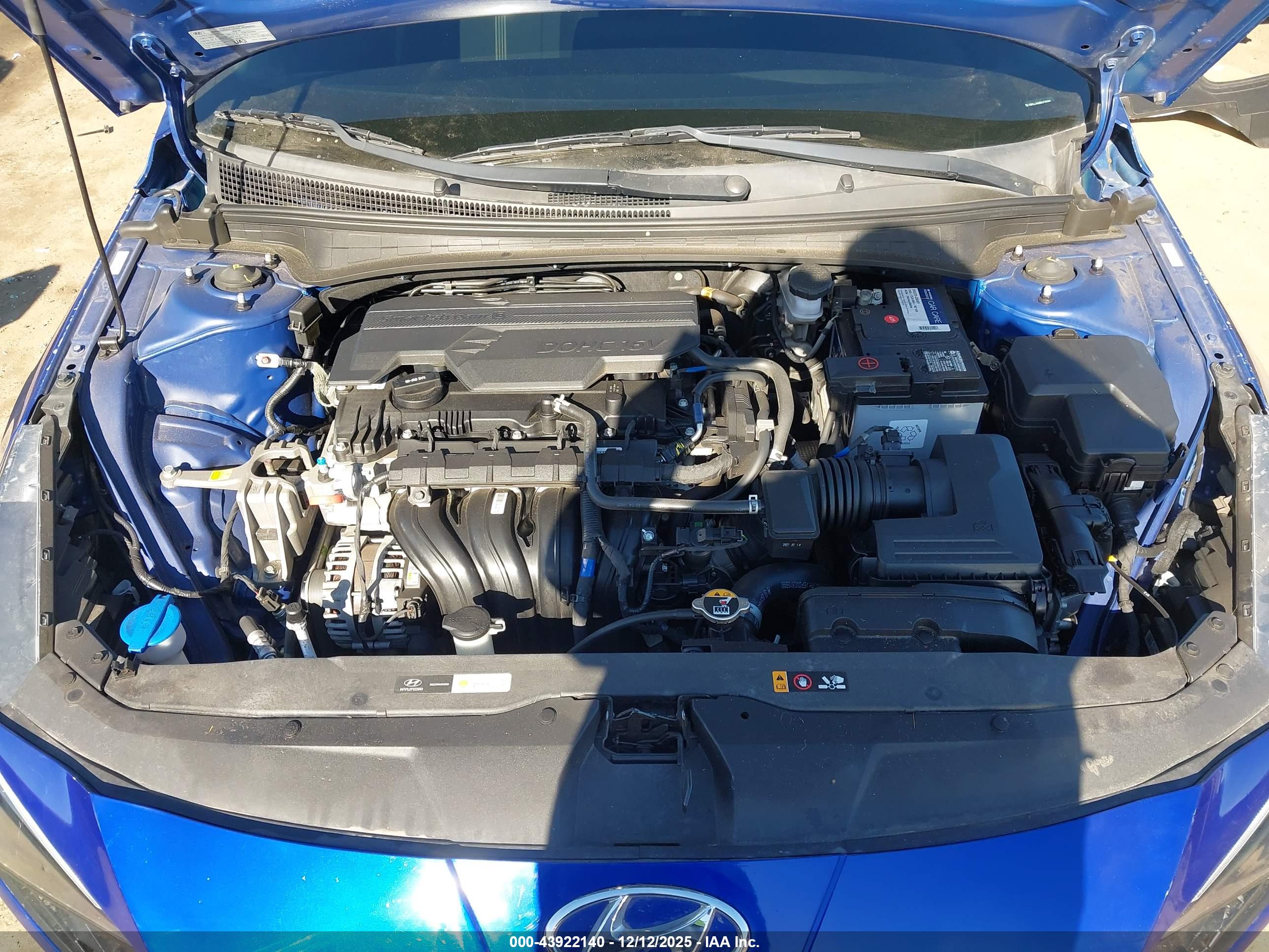 HYUNDAI ELANTRA image 10