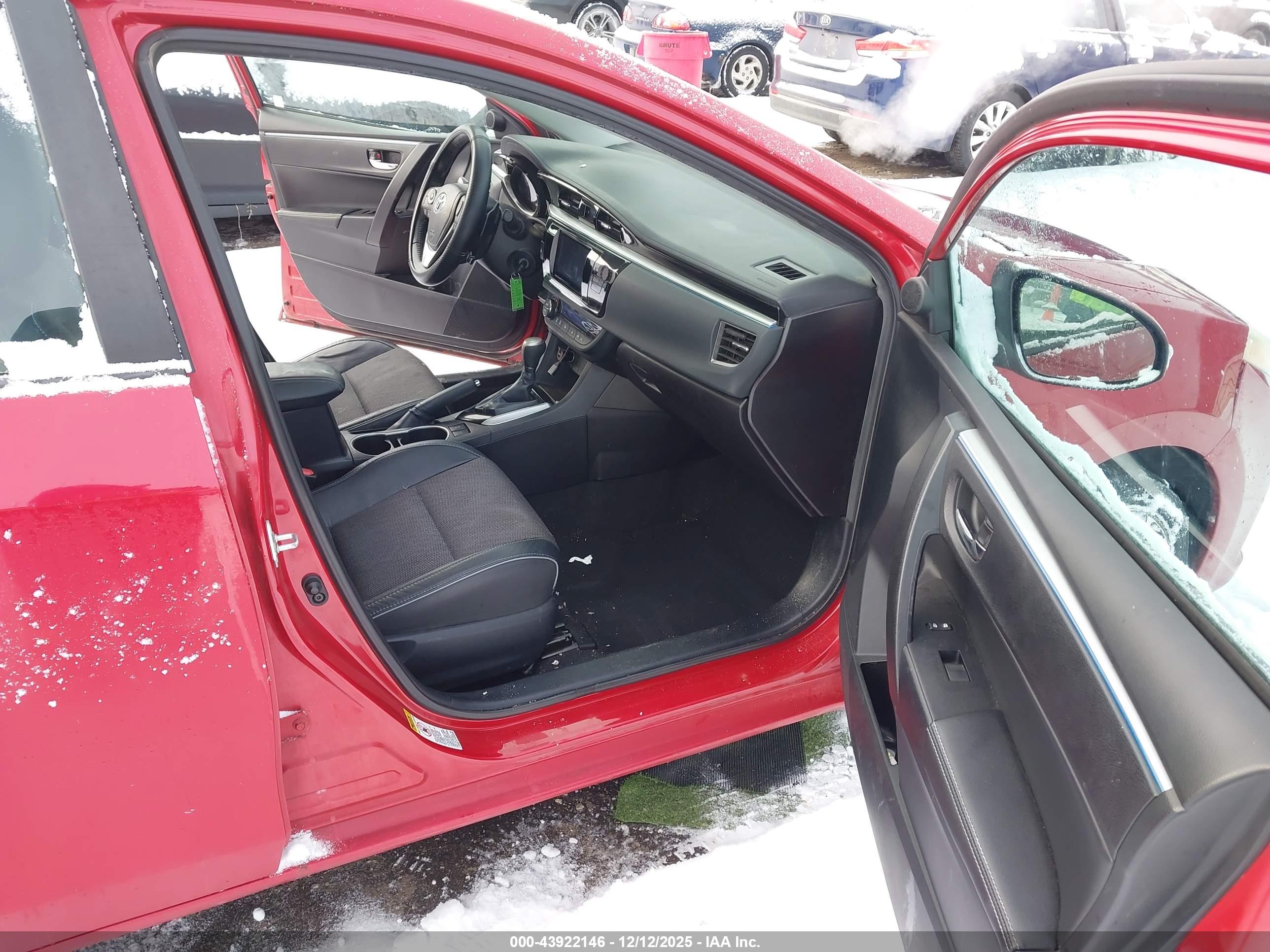 TOYOTA COROLLA image 5