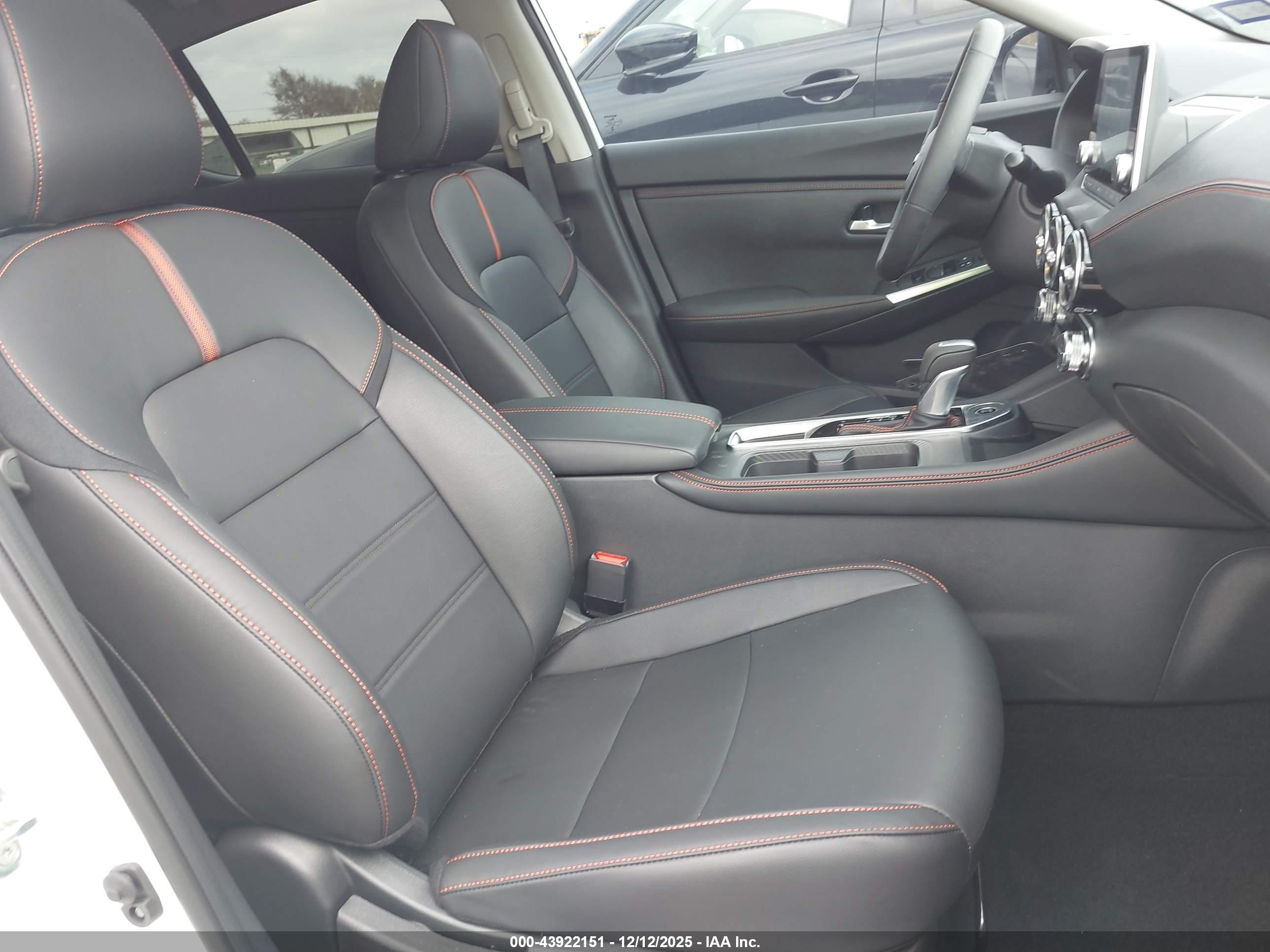 NISSAN SENTRA image 5