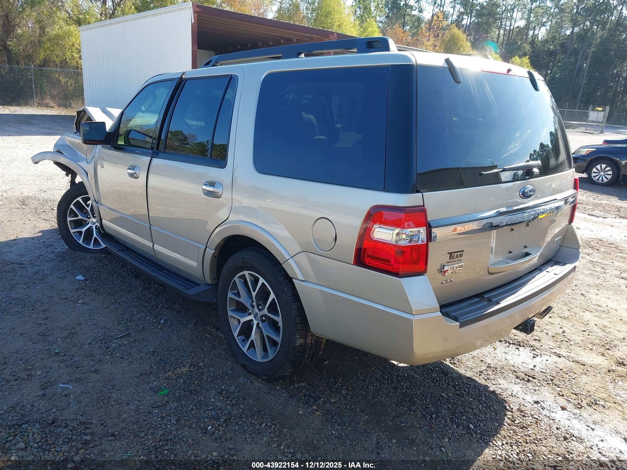 FORD EXPEDITION image 3