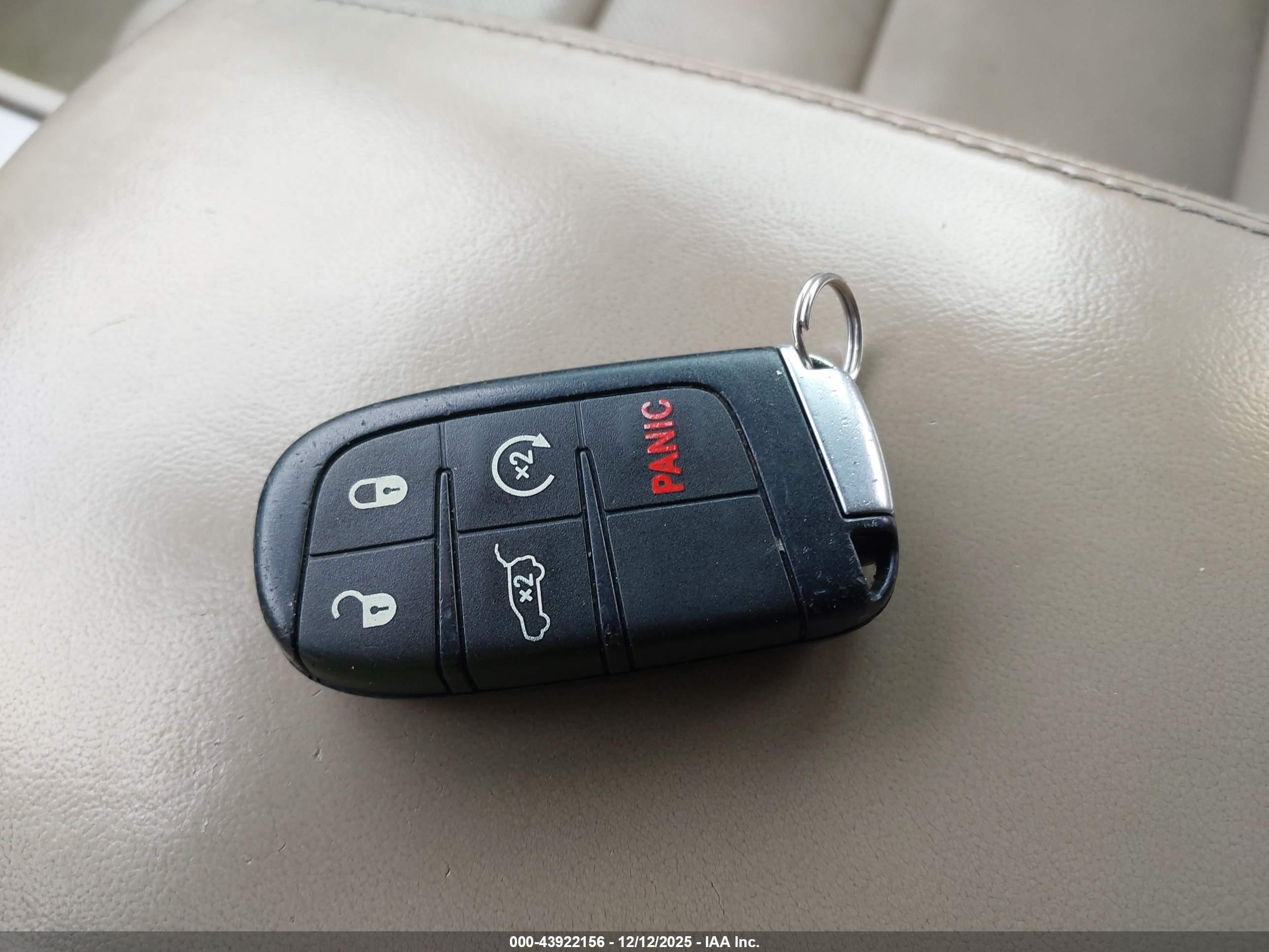 JEEP GRAND image 11