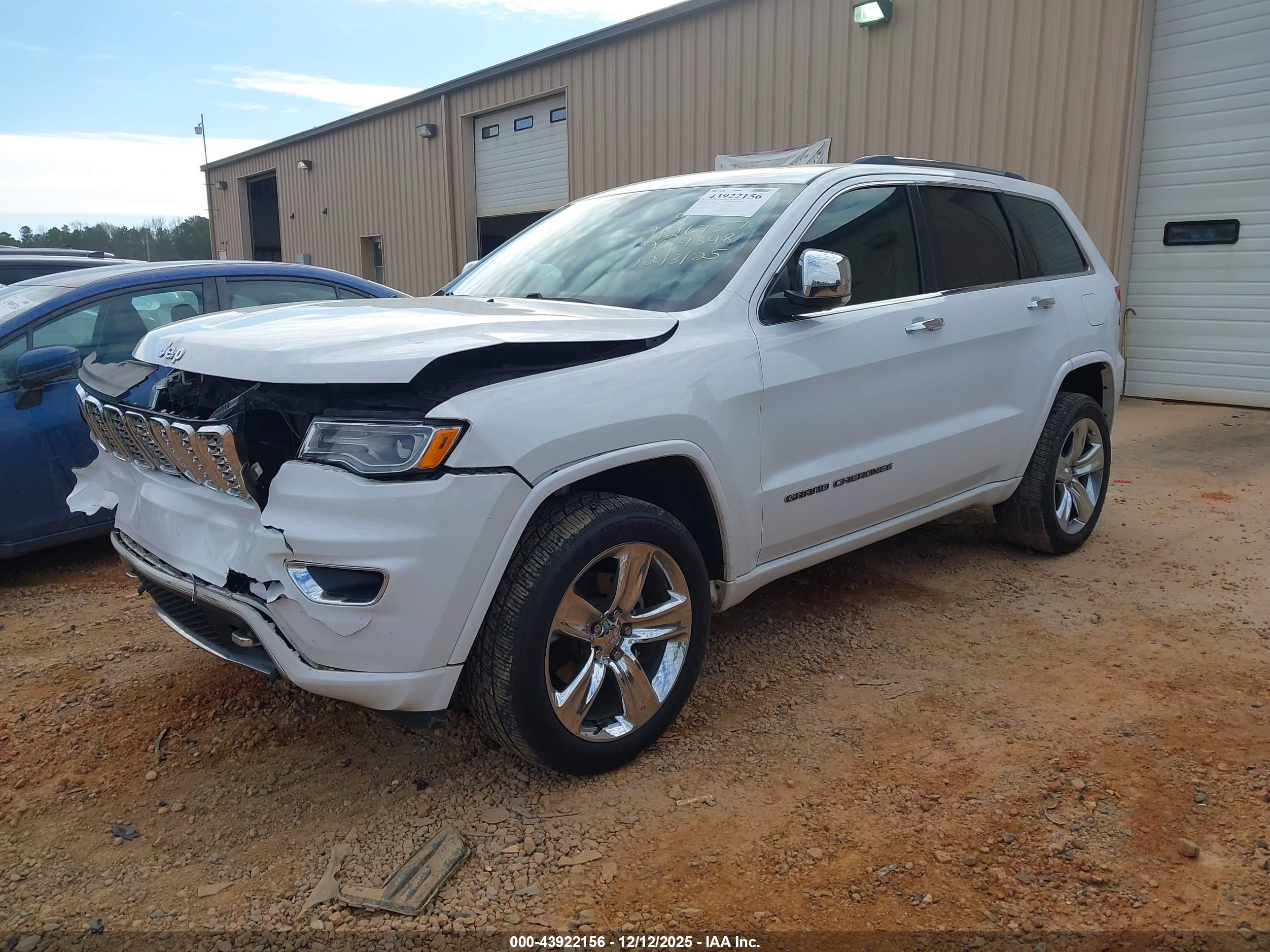 JEEP GRAND image 2
