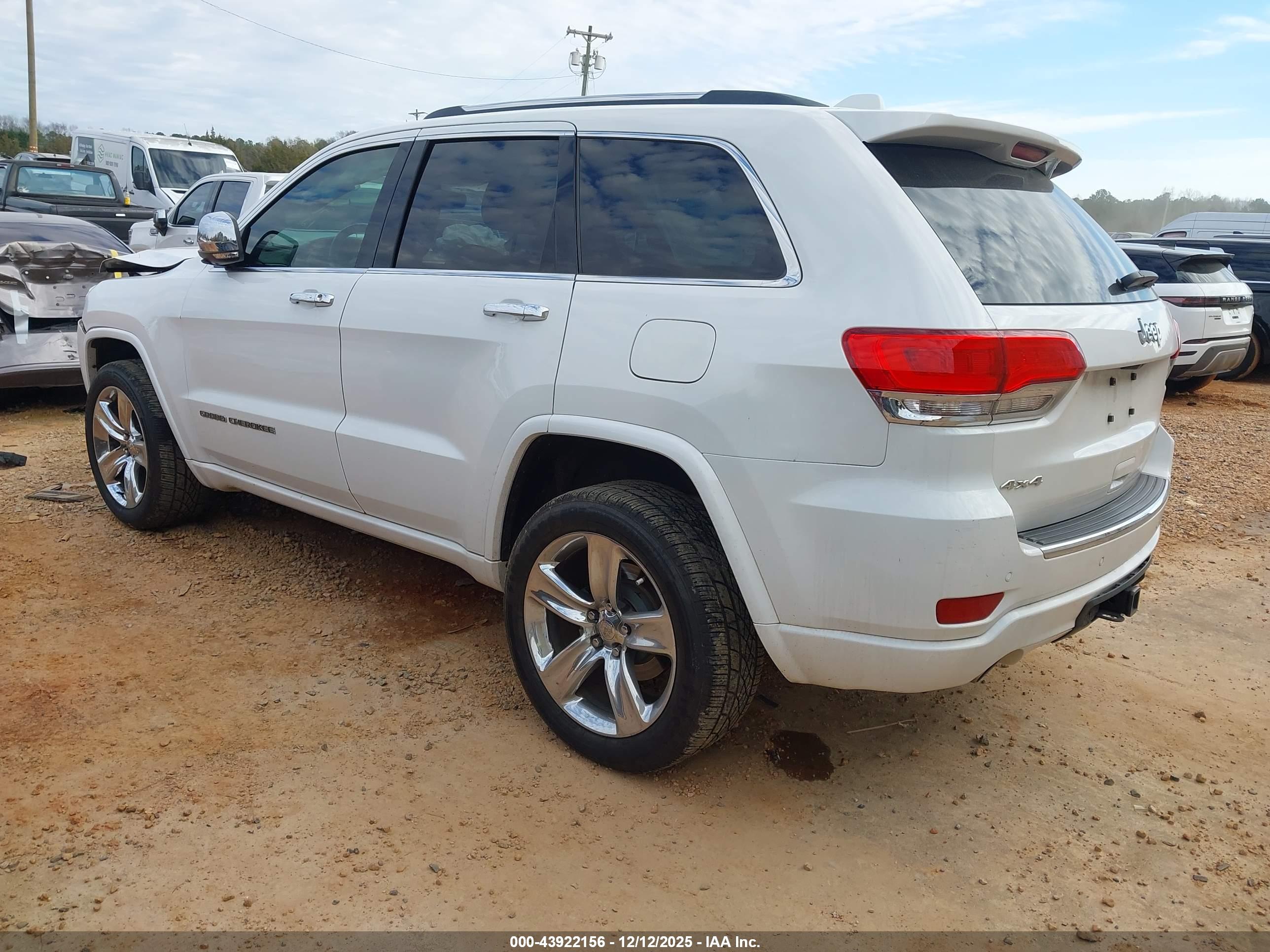 JEEP GRAND image 3
