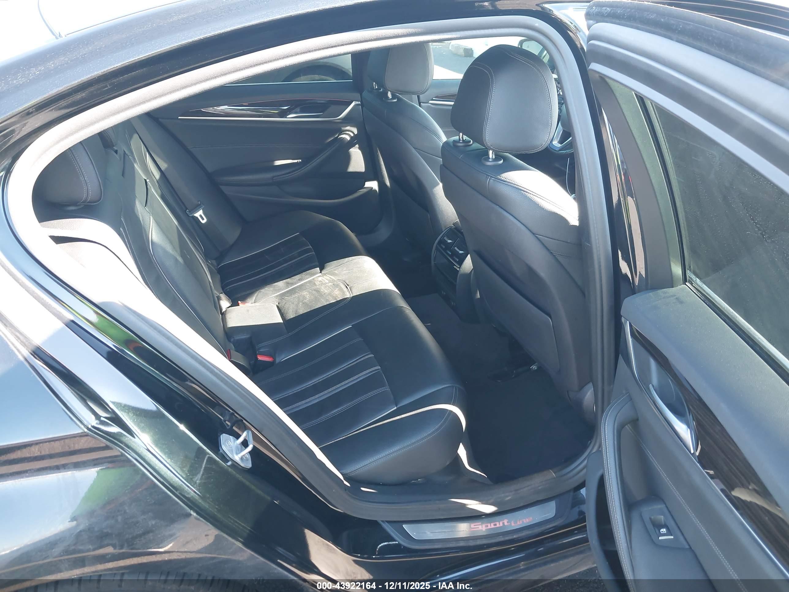BMW 530I image 8