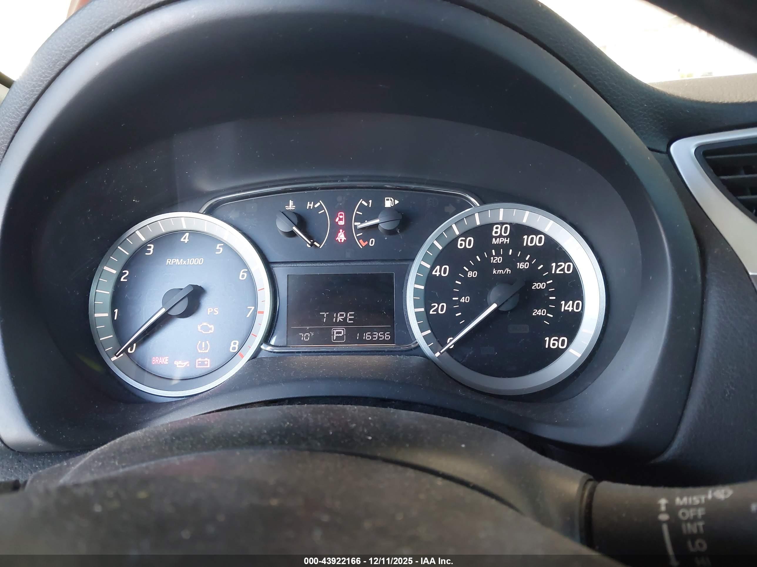 NISSAN SENTRA image 7