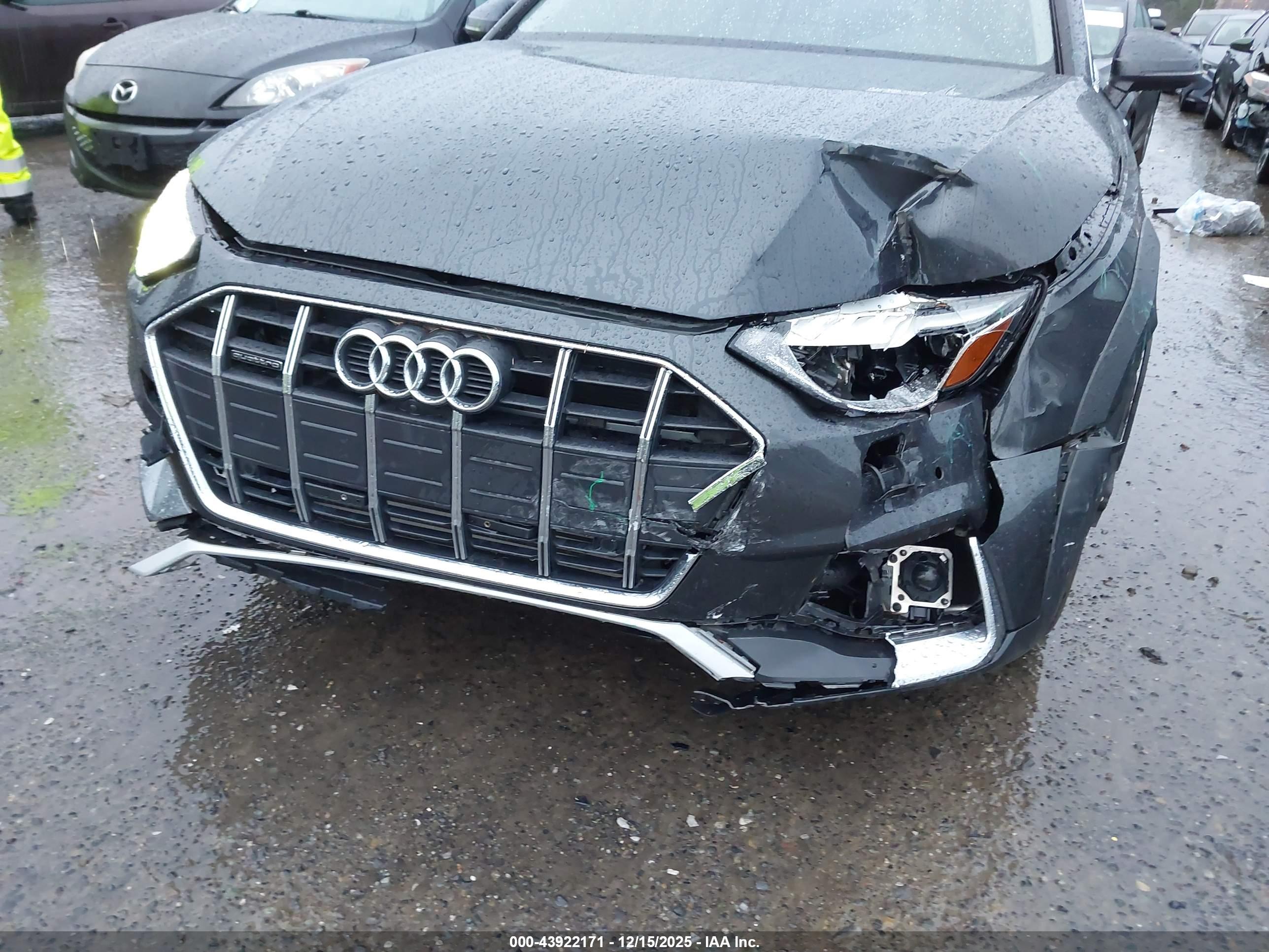 AUDI A4 image 6