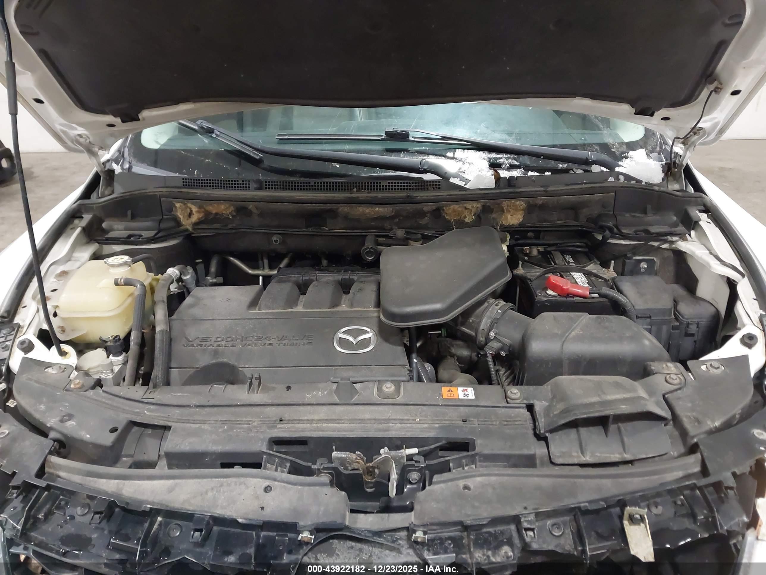 MAZDA CX-9 image 10