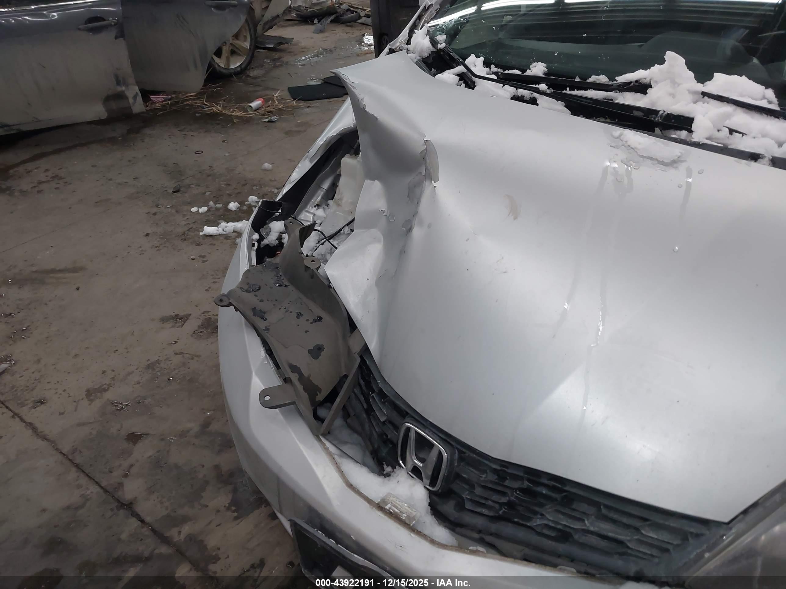 HONDA FIT image 6