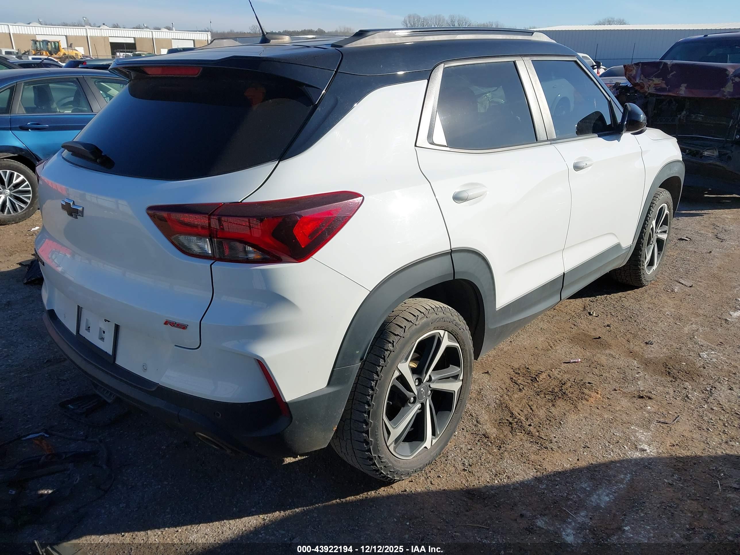 CHEVROLET TRAILBLAZER image 4