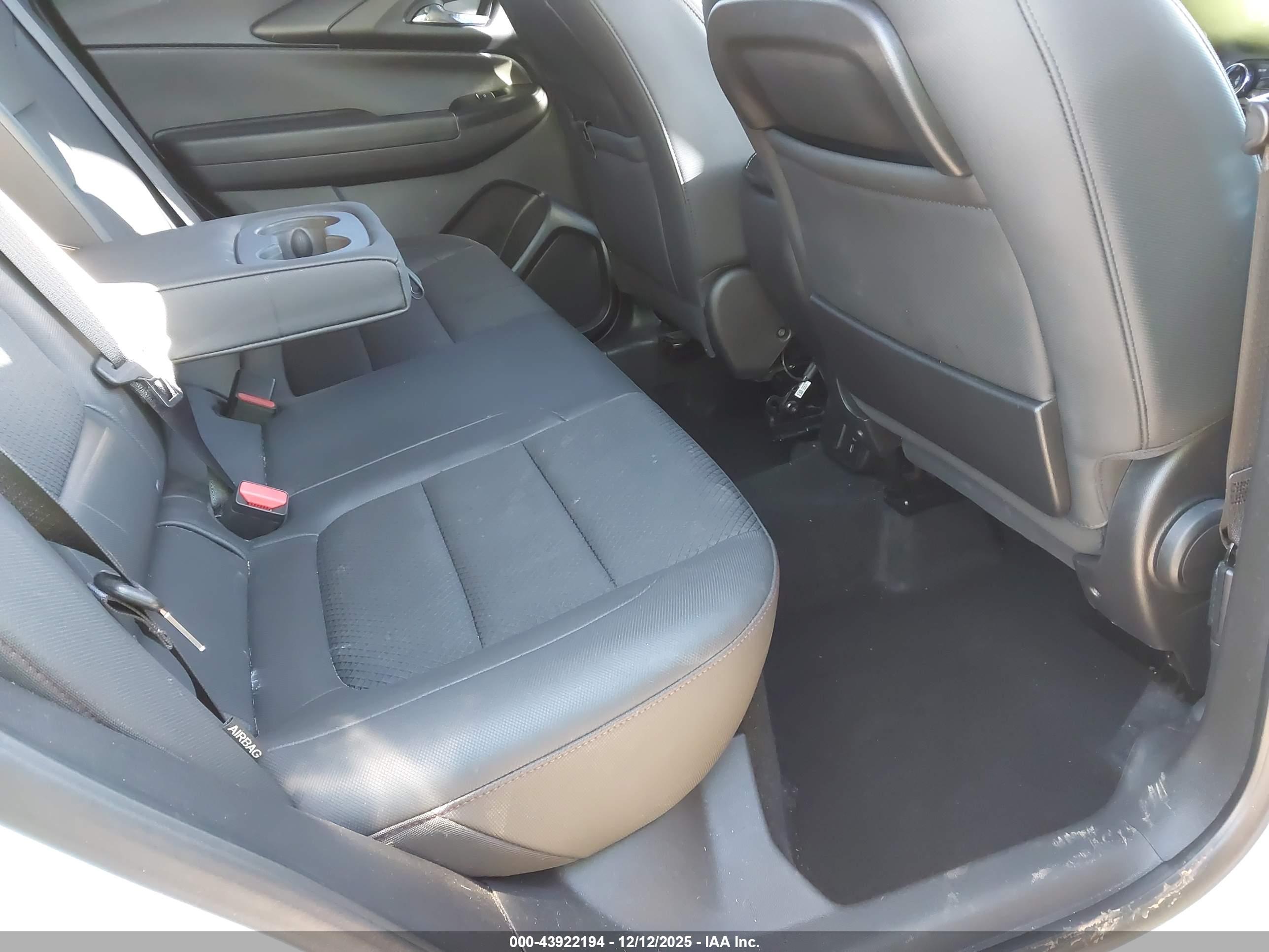 CHEVROLET TRAILBLAZER image 8
