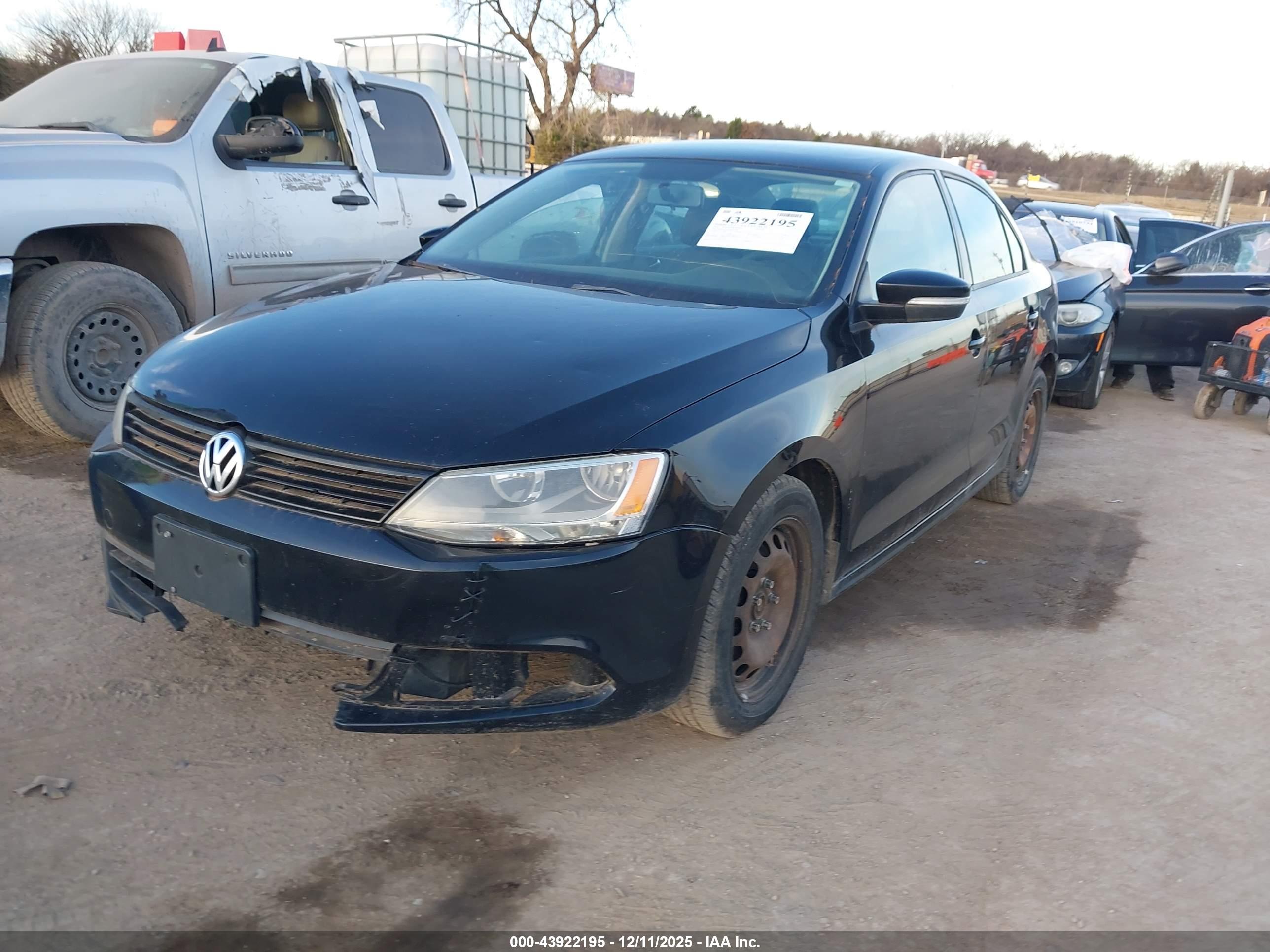 VOLKSWAGEN JETTA image 2