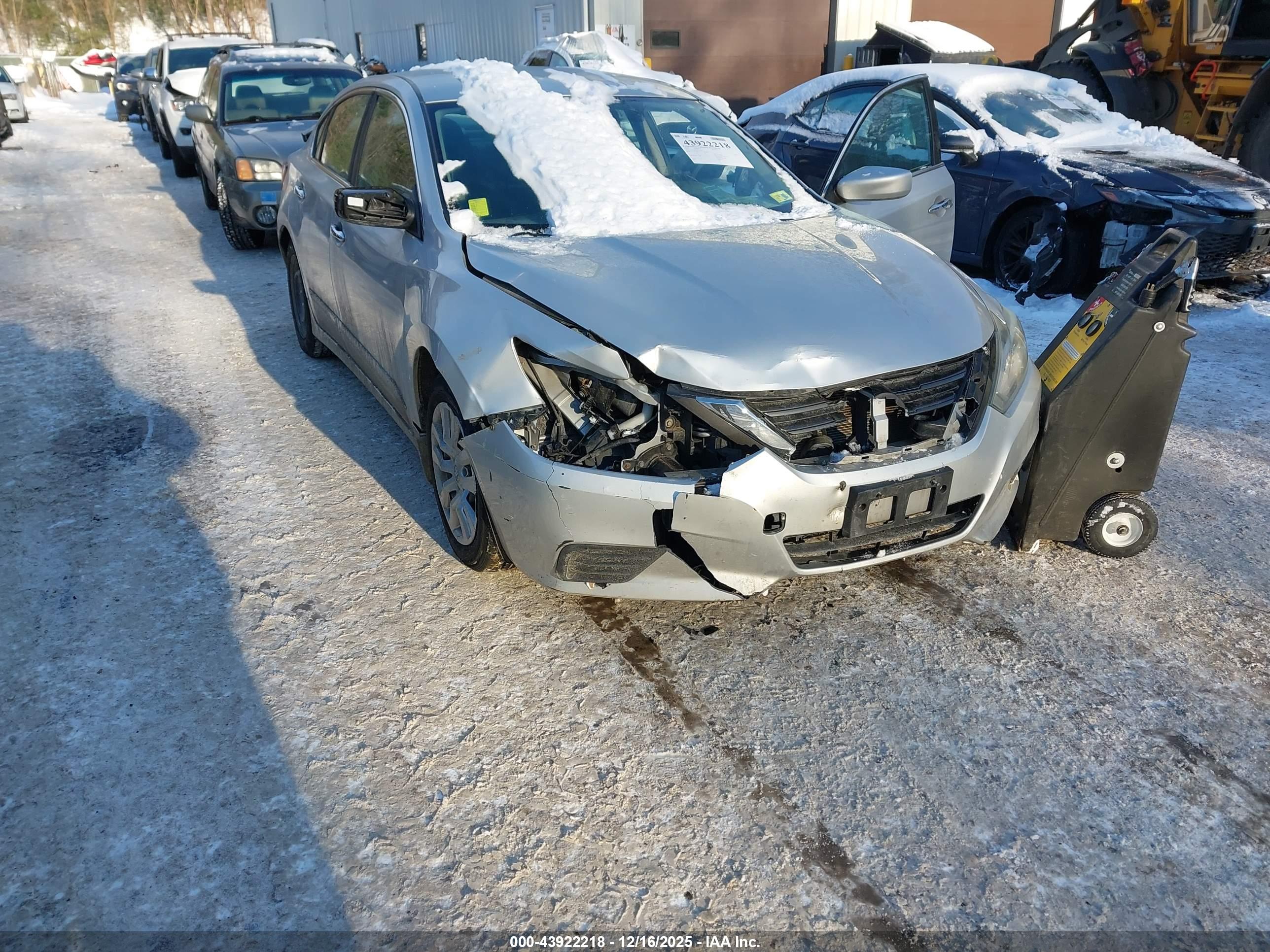 NISSAN ALTIMA image 6