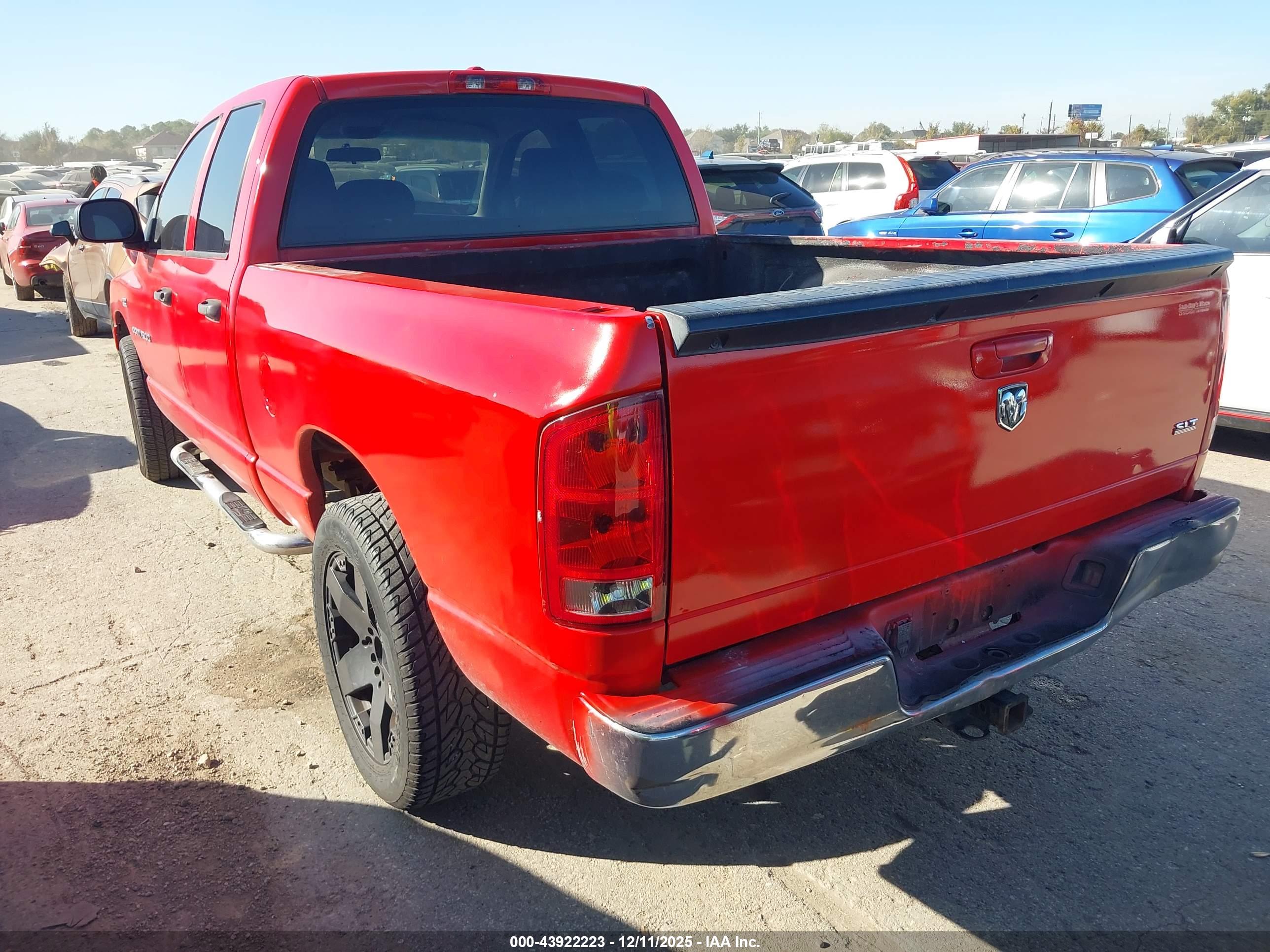DODGE RAM image 3