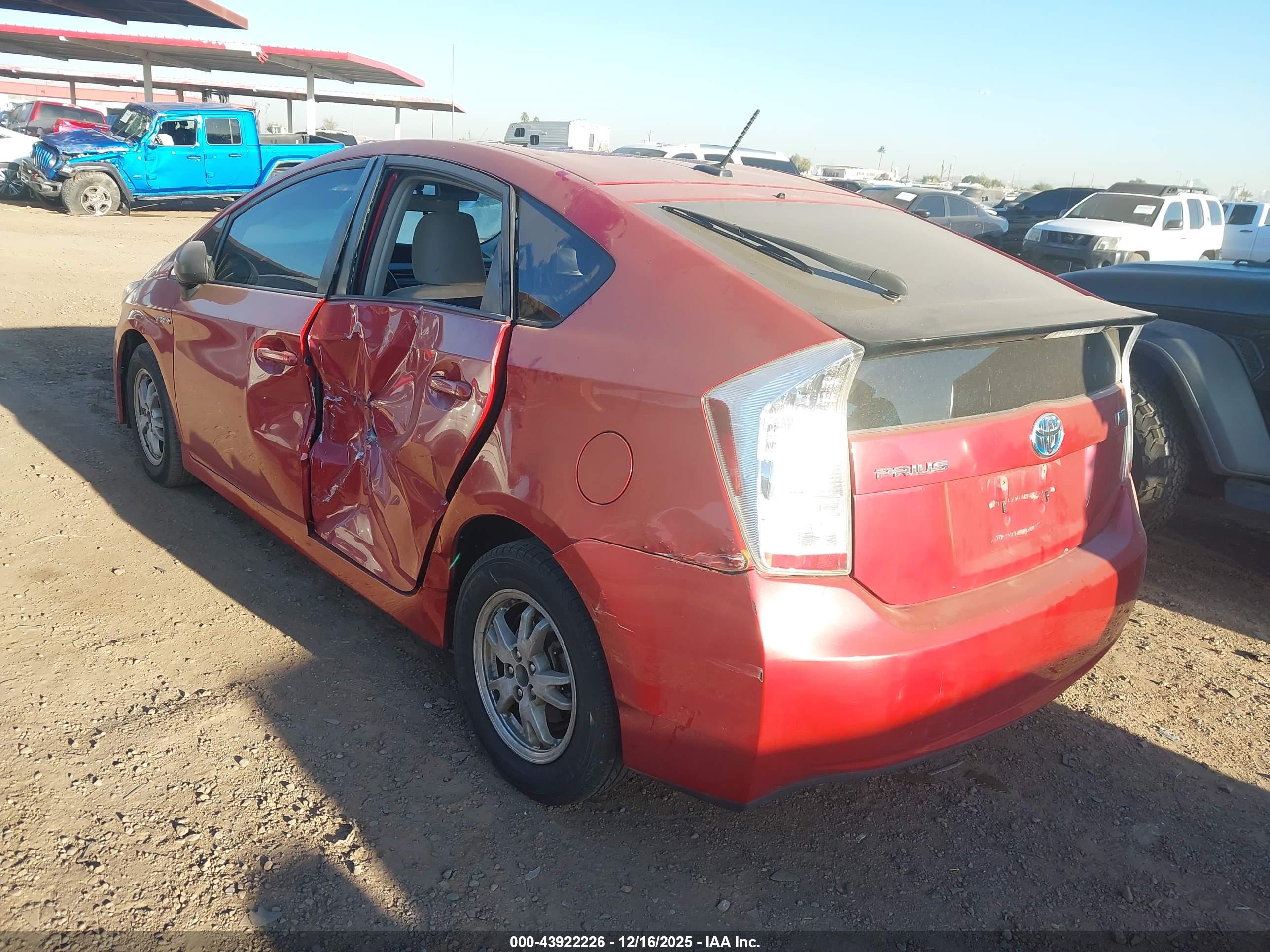 TOYOTA PRIUS image 3