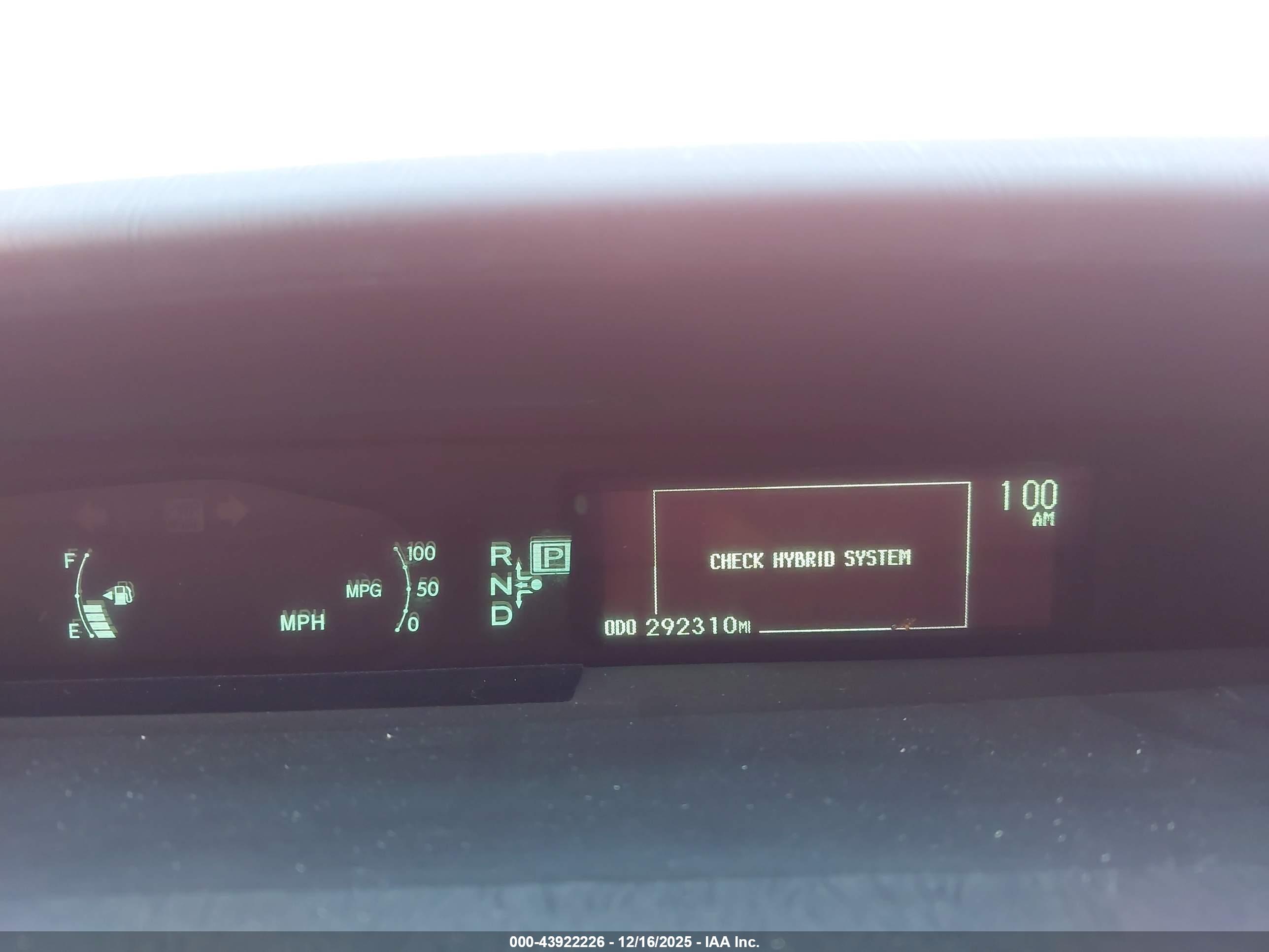 TOYOTA PRIUS image 7