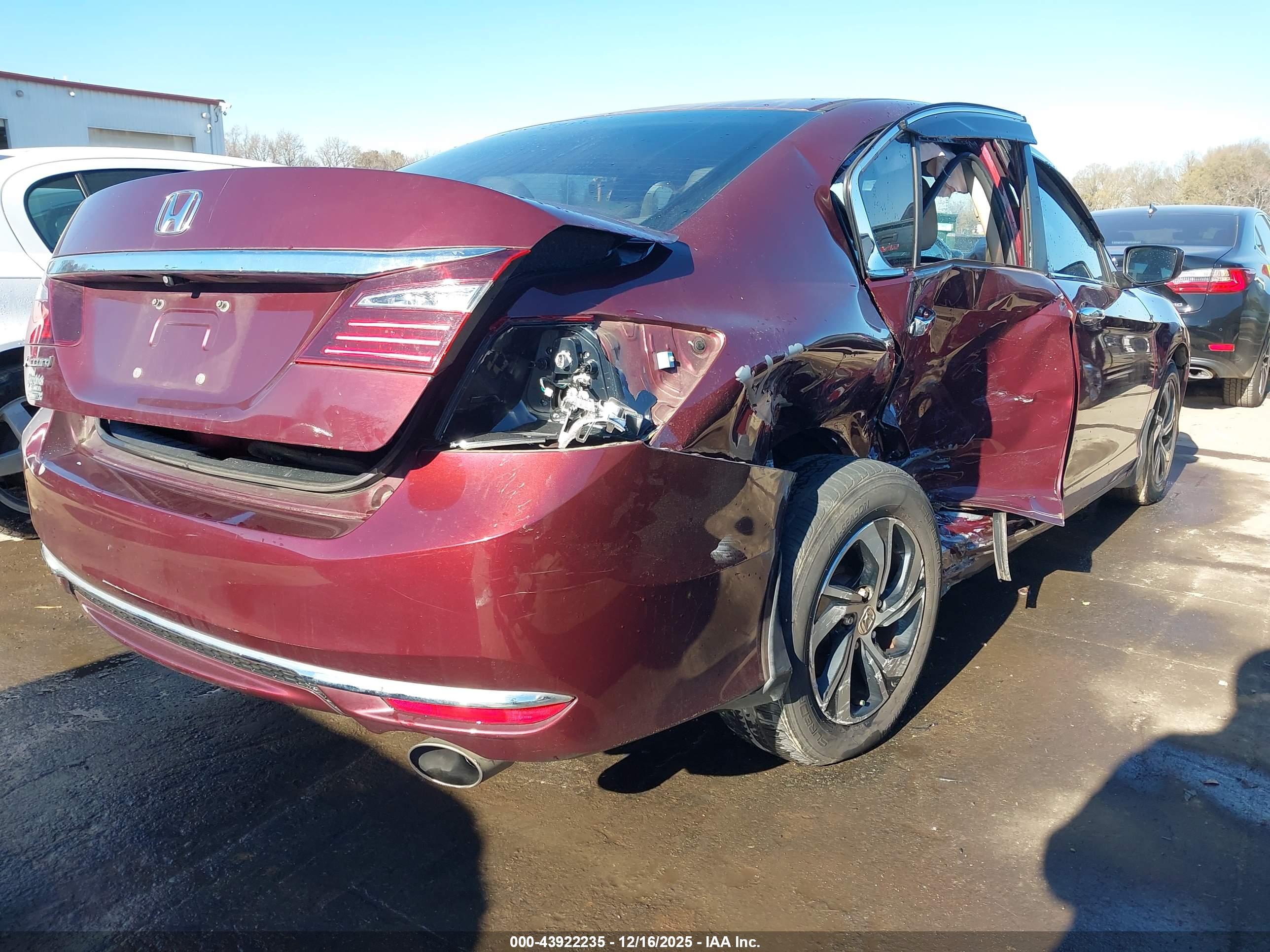 HONDA ACCORD image 4