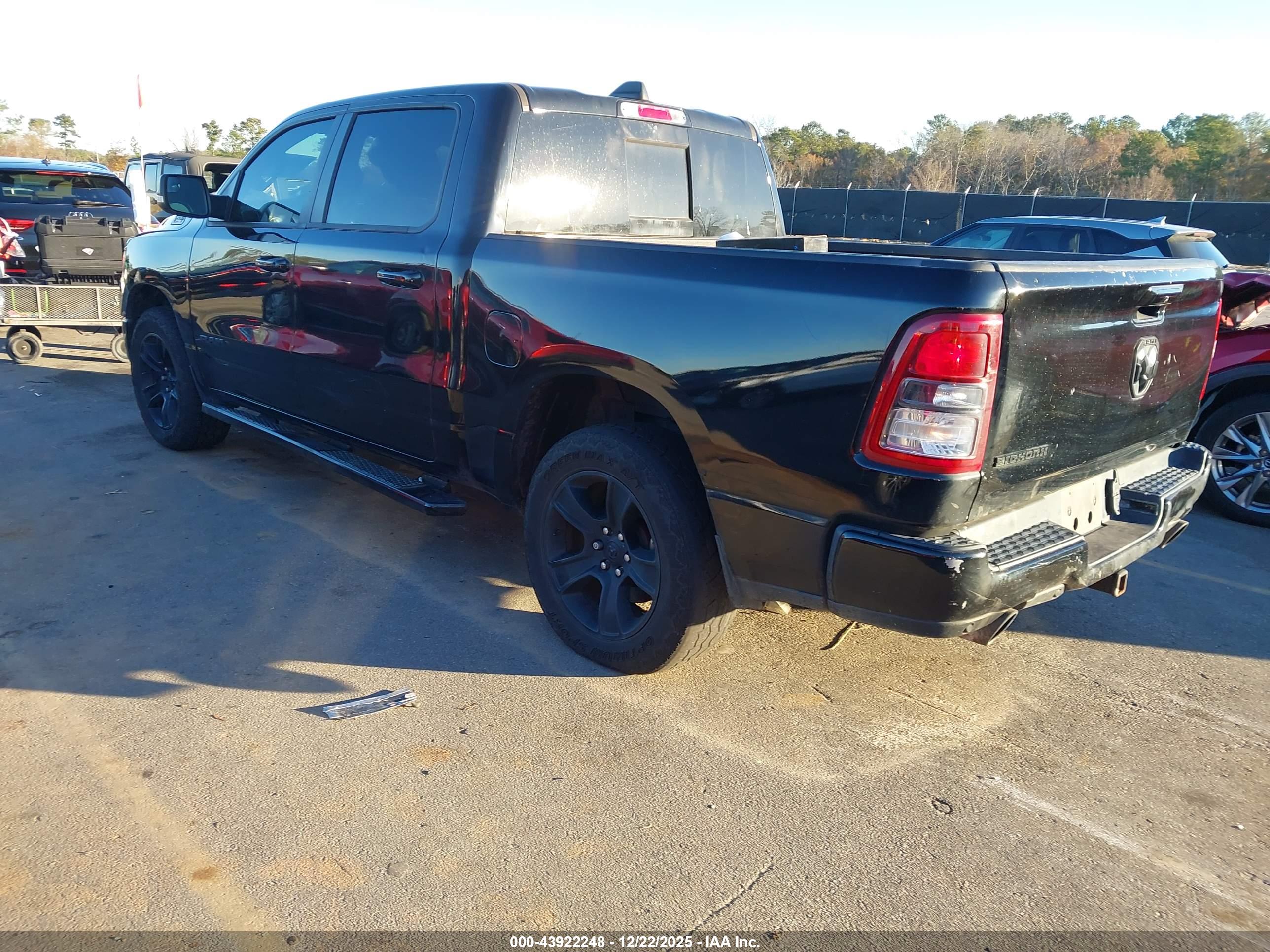 RAM 1500 image 3