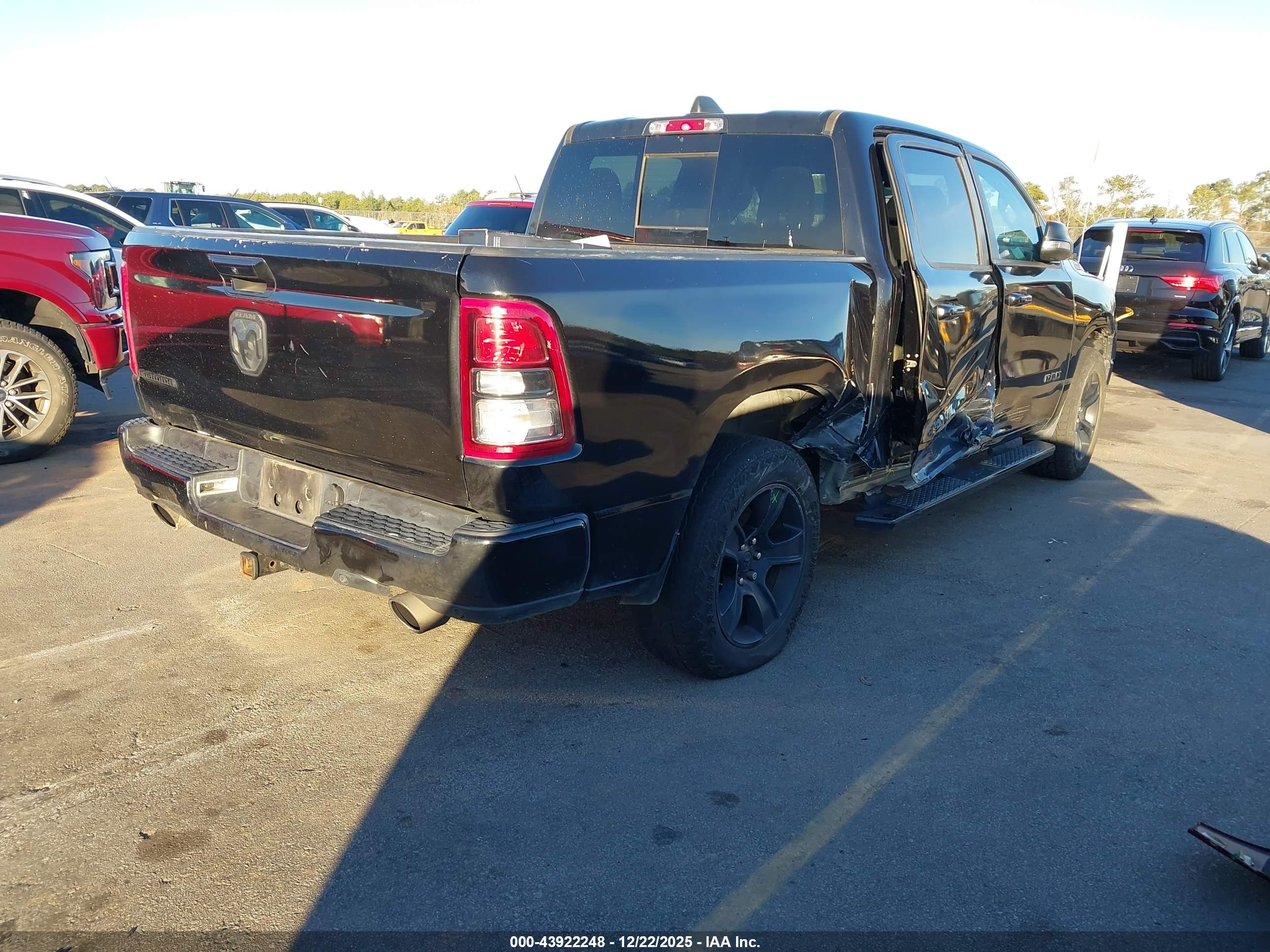 RAM 1500 image 4