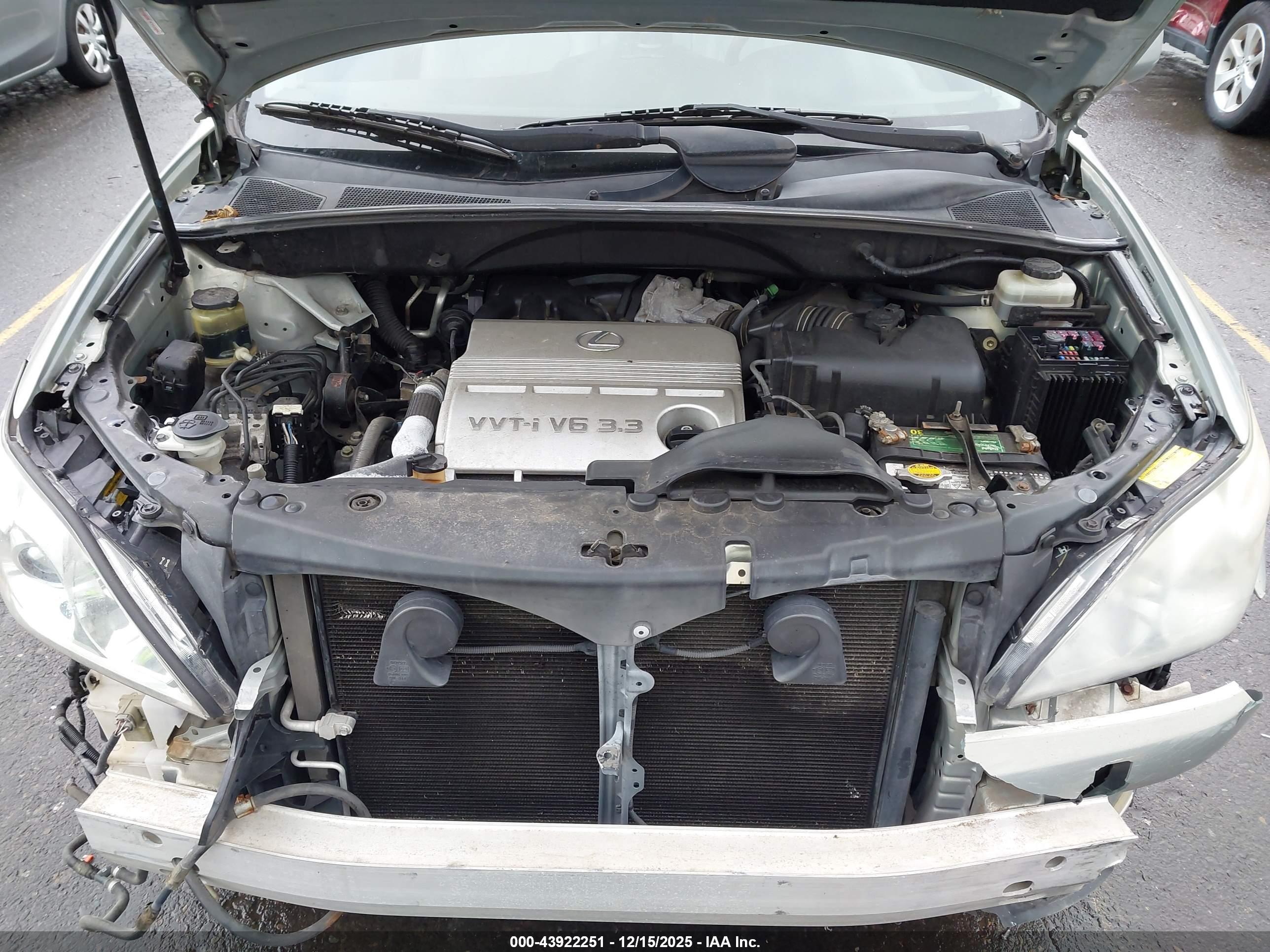 LEXUS RX image 10