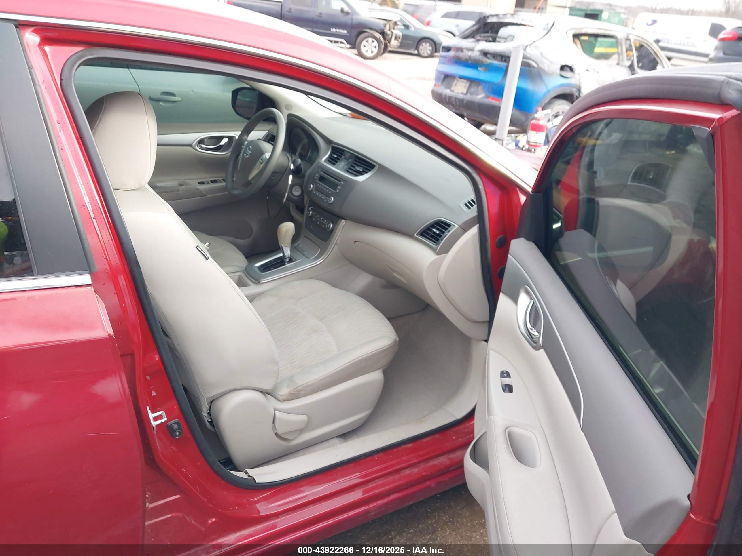 NISSAN SENTRA image 5