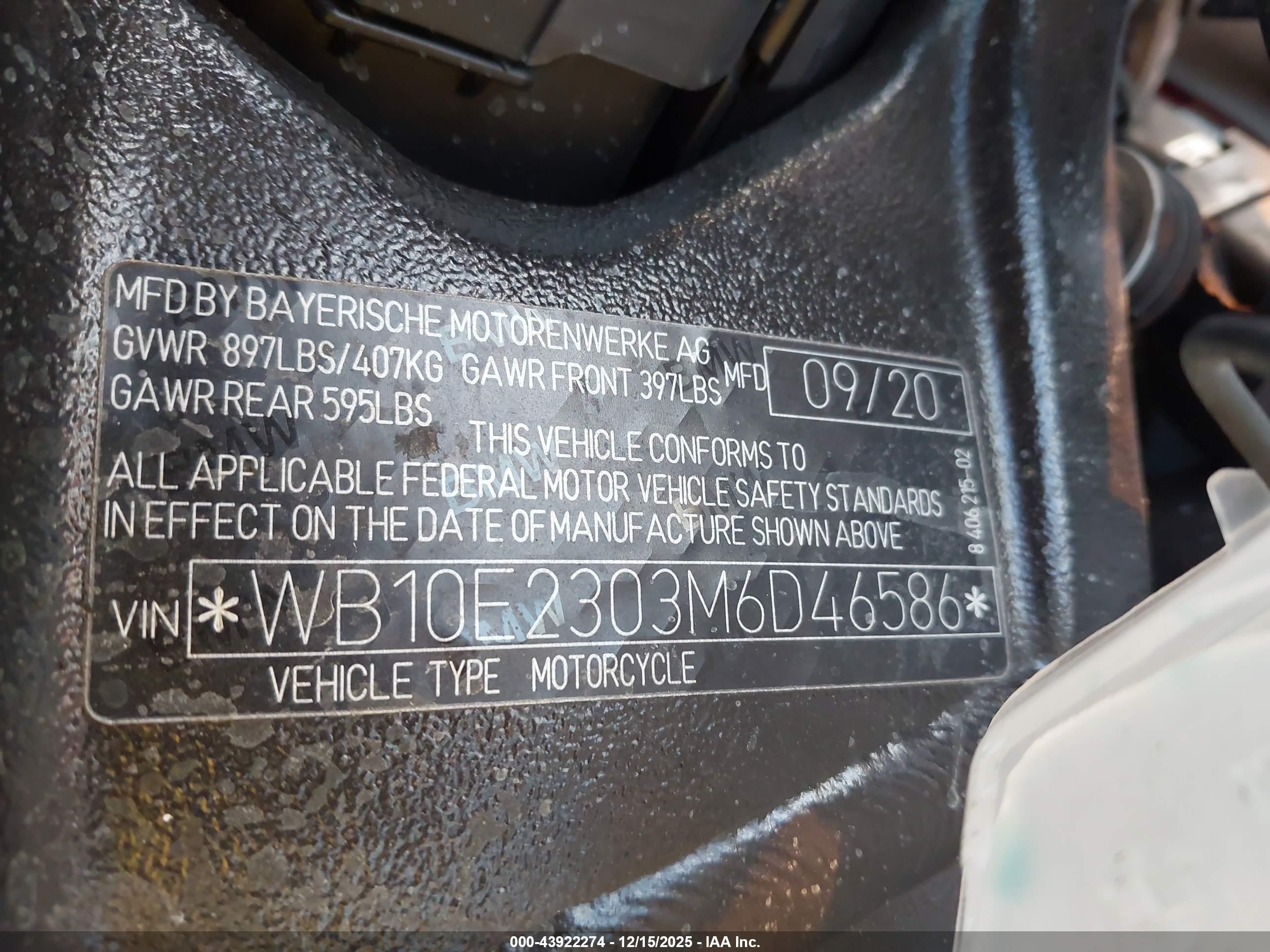 BMW S image 10
