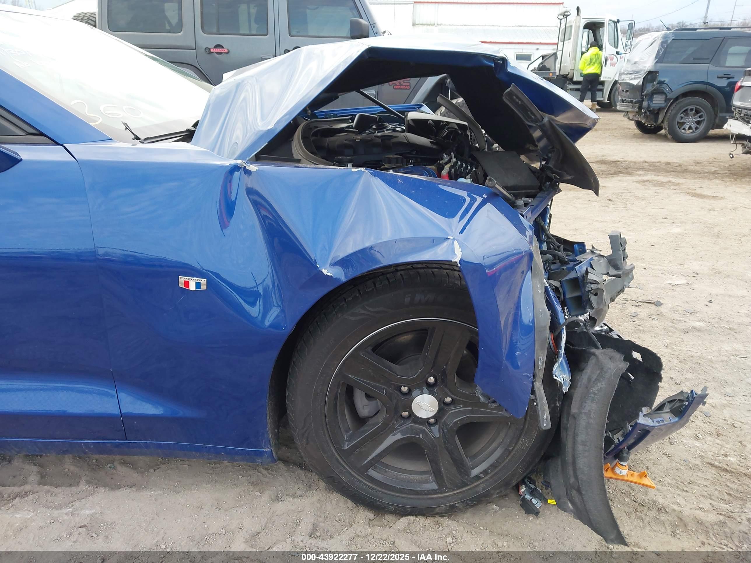 CHEVROLET CAMARO image 6