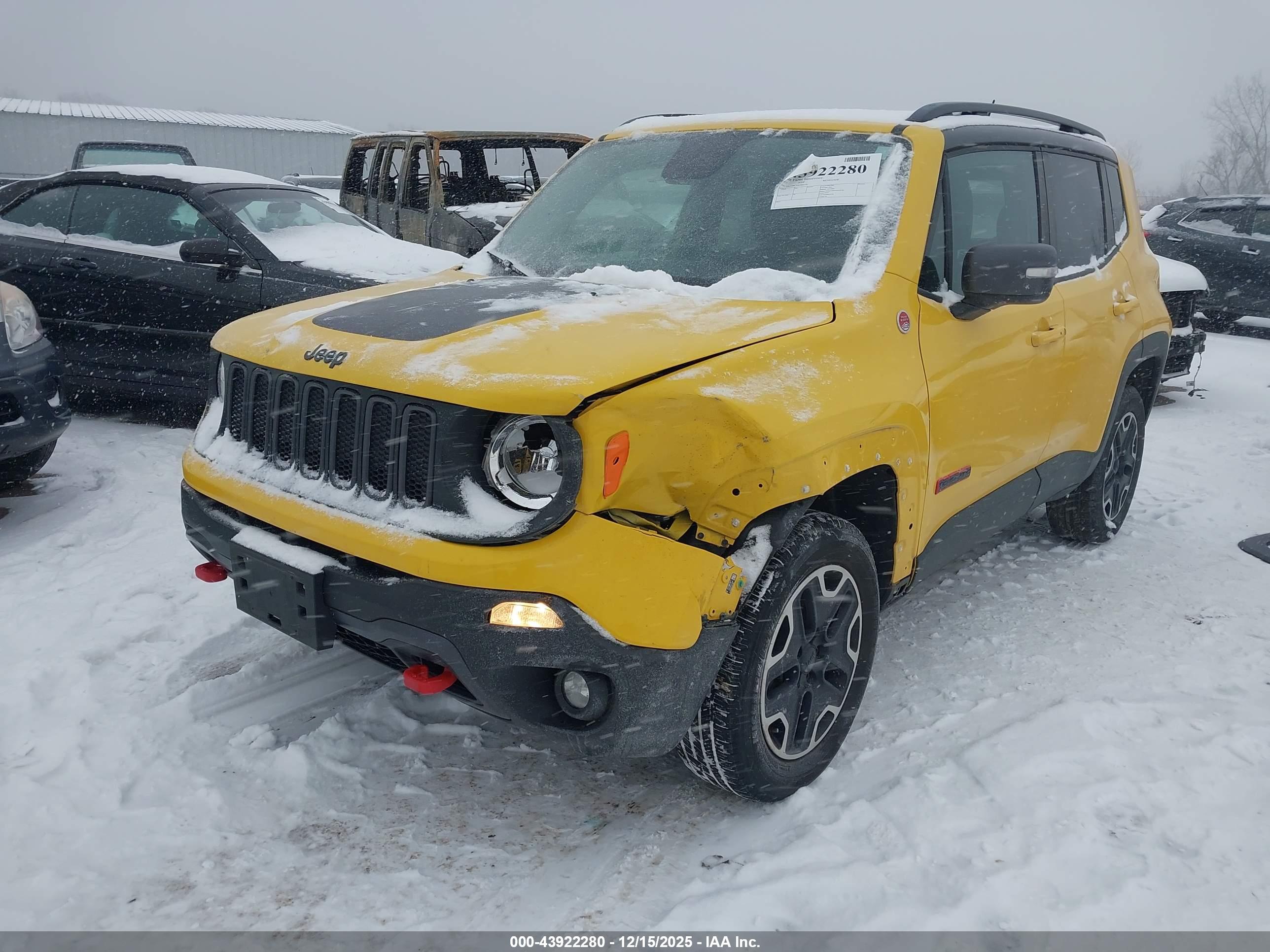 JEEP RENEGADE image 6