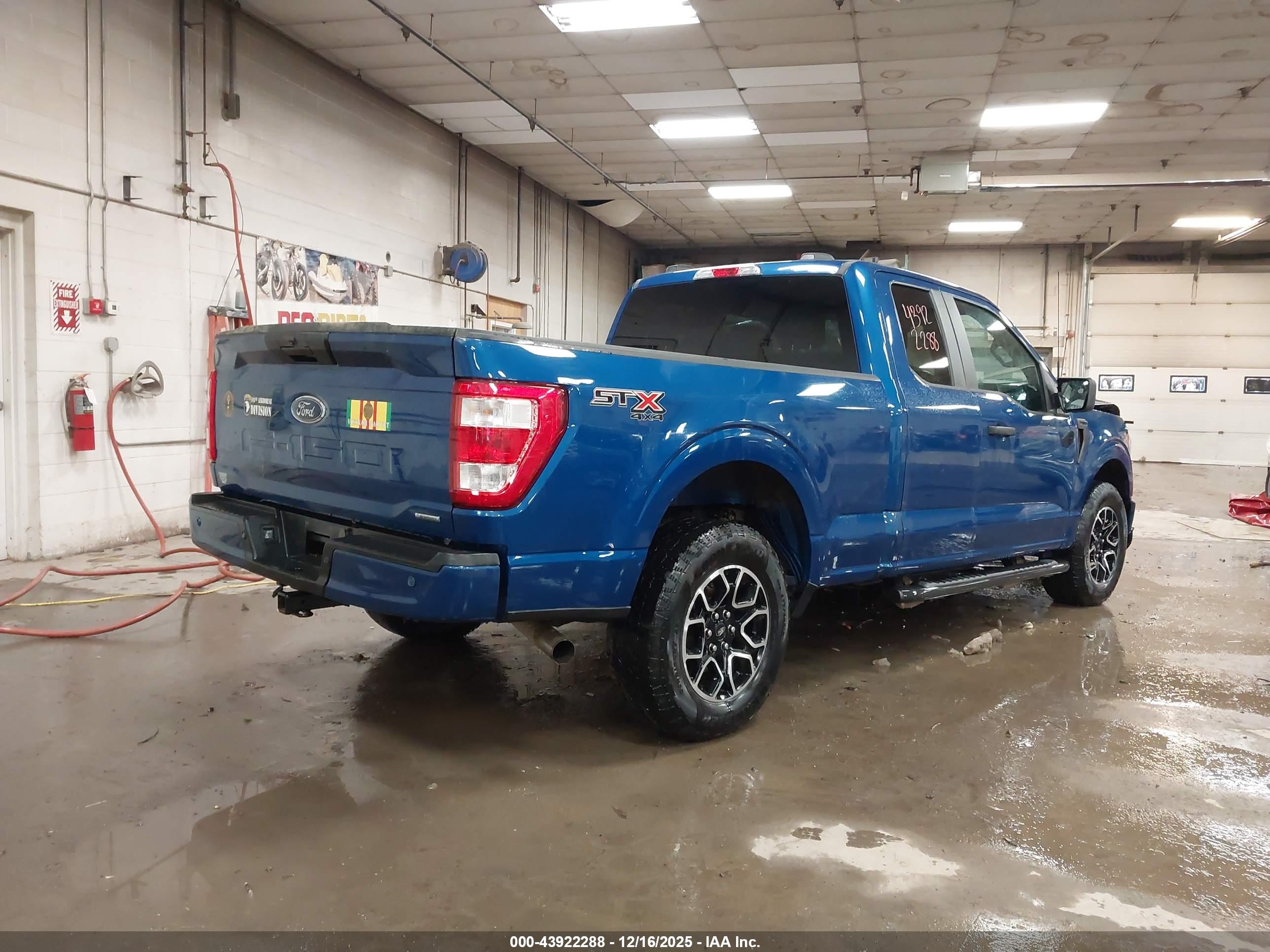 FORD F-150 image 4