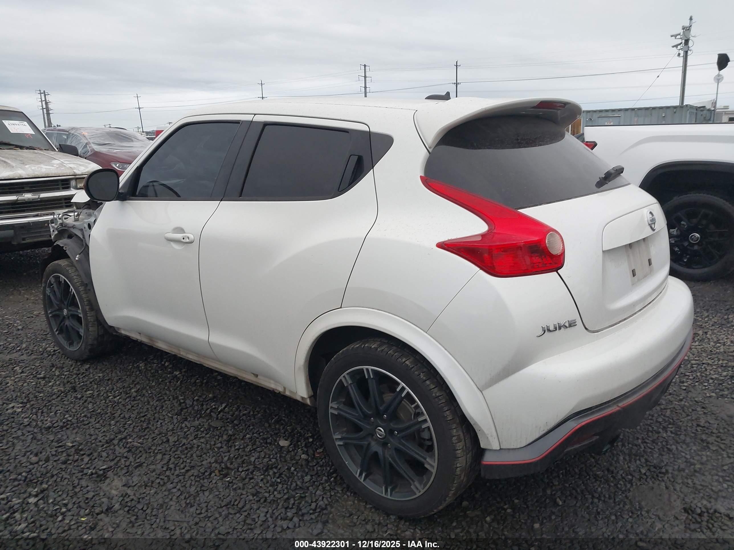 NISSAN JUKE image 3