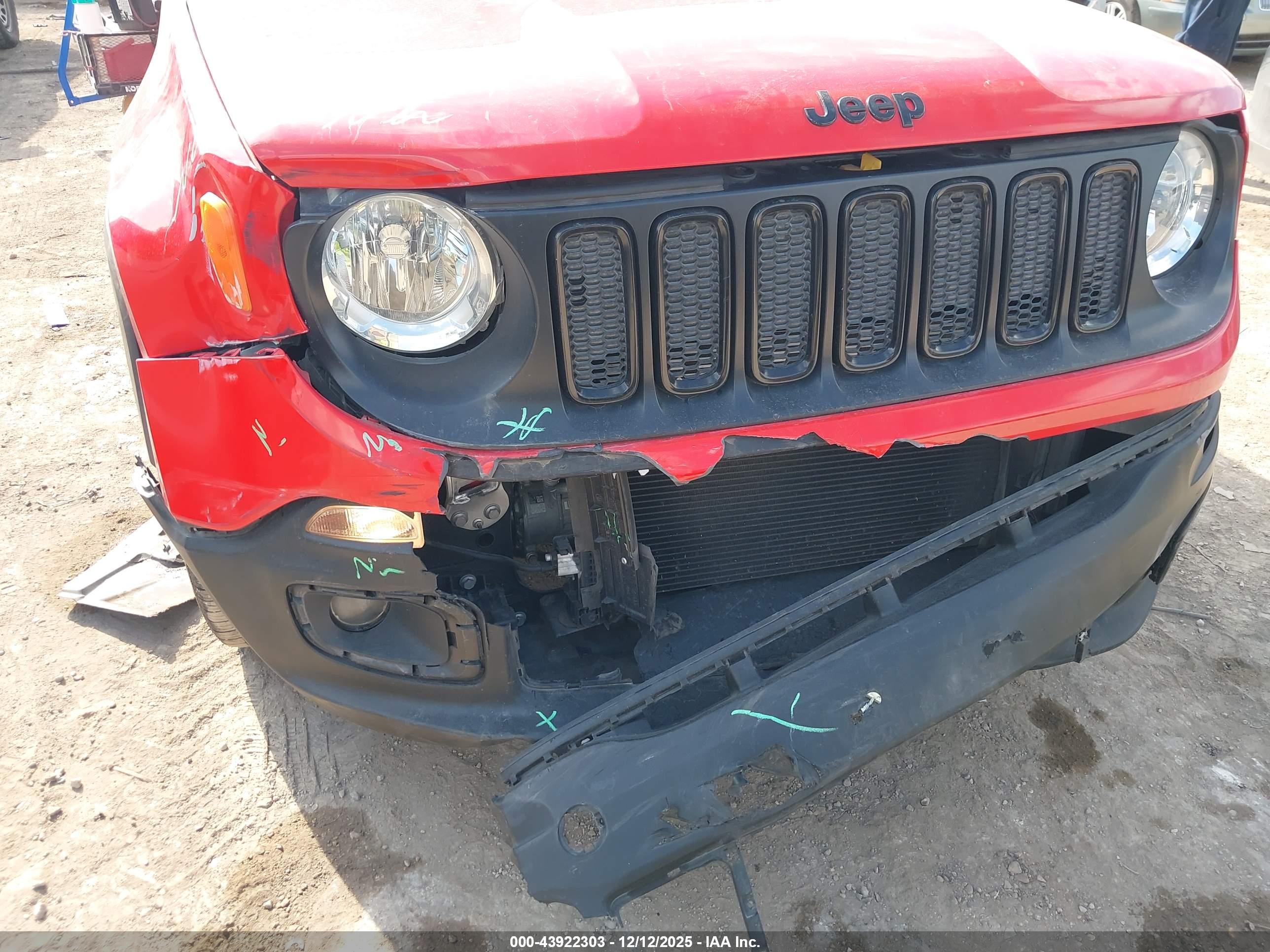 JEEP RENEGADE image 6
