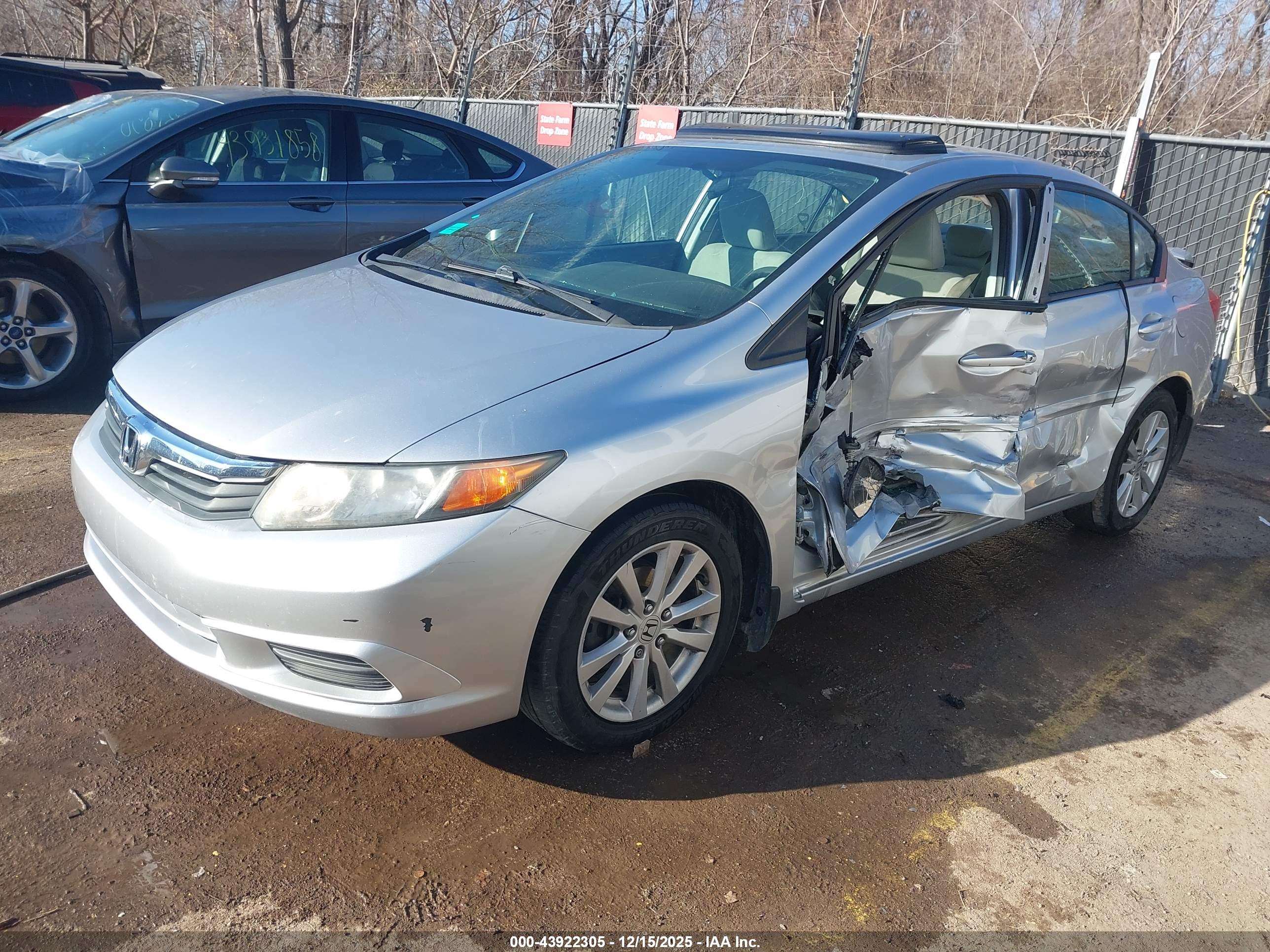 HONDA CIVIC image 2