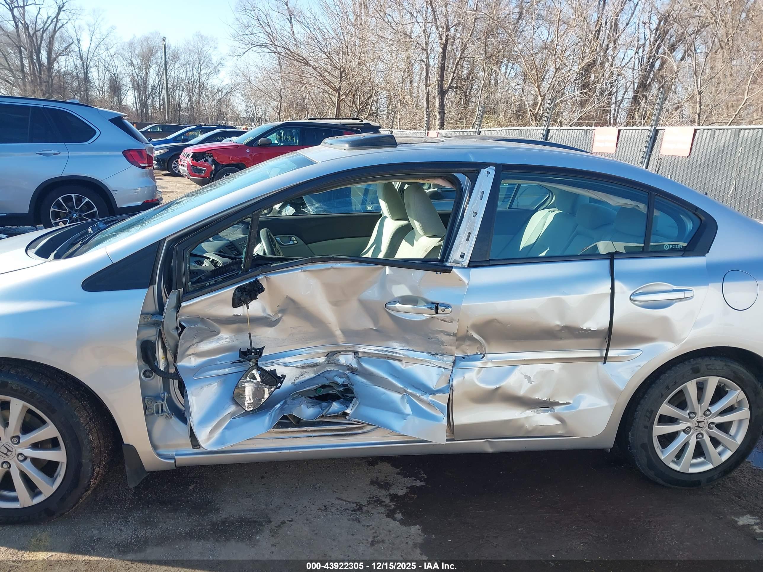 HONDA CIVIC image 6