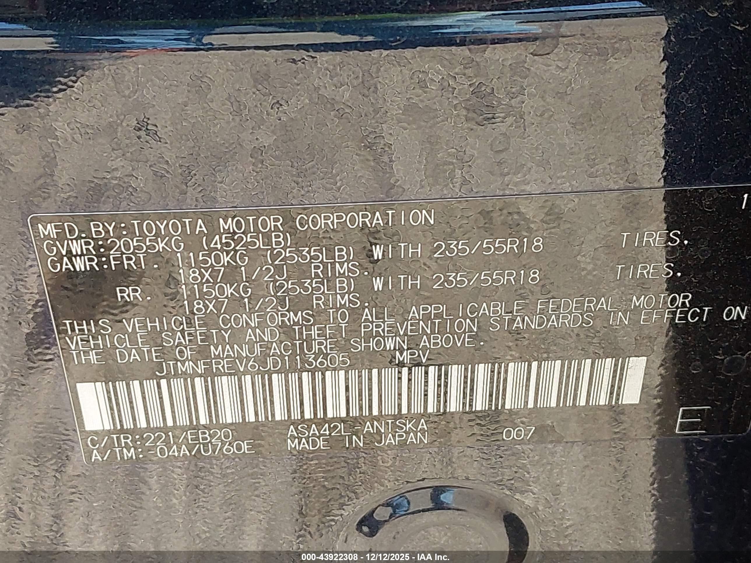 TOYOTA RAV4 image 9