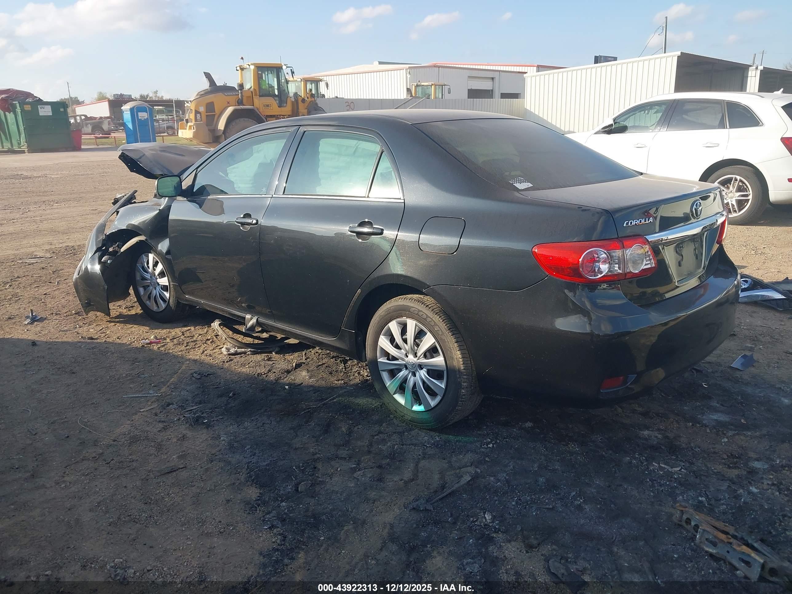 TOYOTA COROLLA image 3