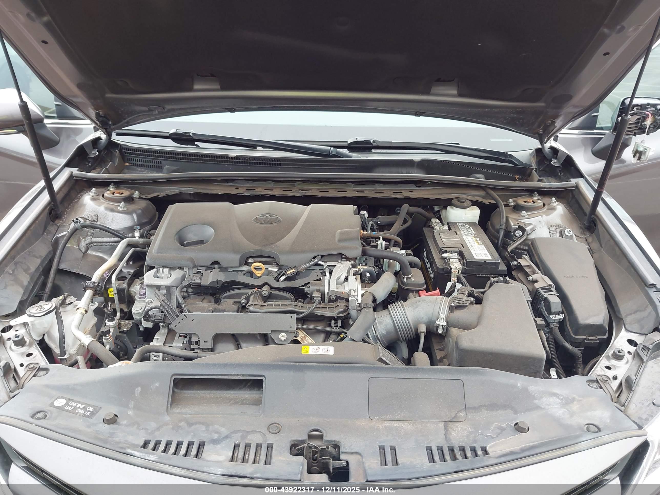 TOYOTA CAMRY image 10